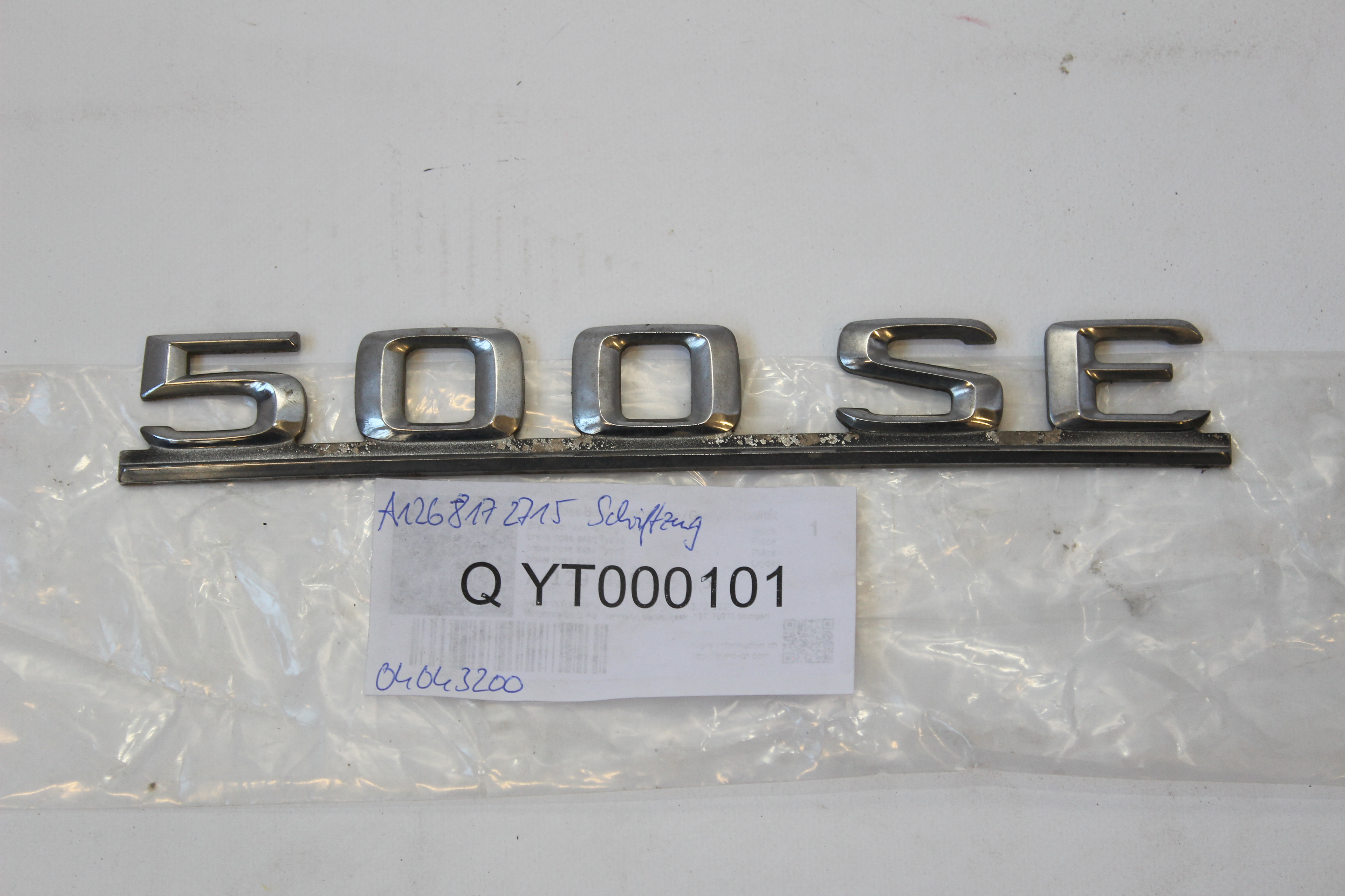 Schriftzug "500SE" Emblem W 126 S-Klasse 2.Serie geklebte Ausführung A1268172715