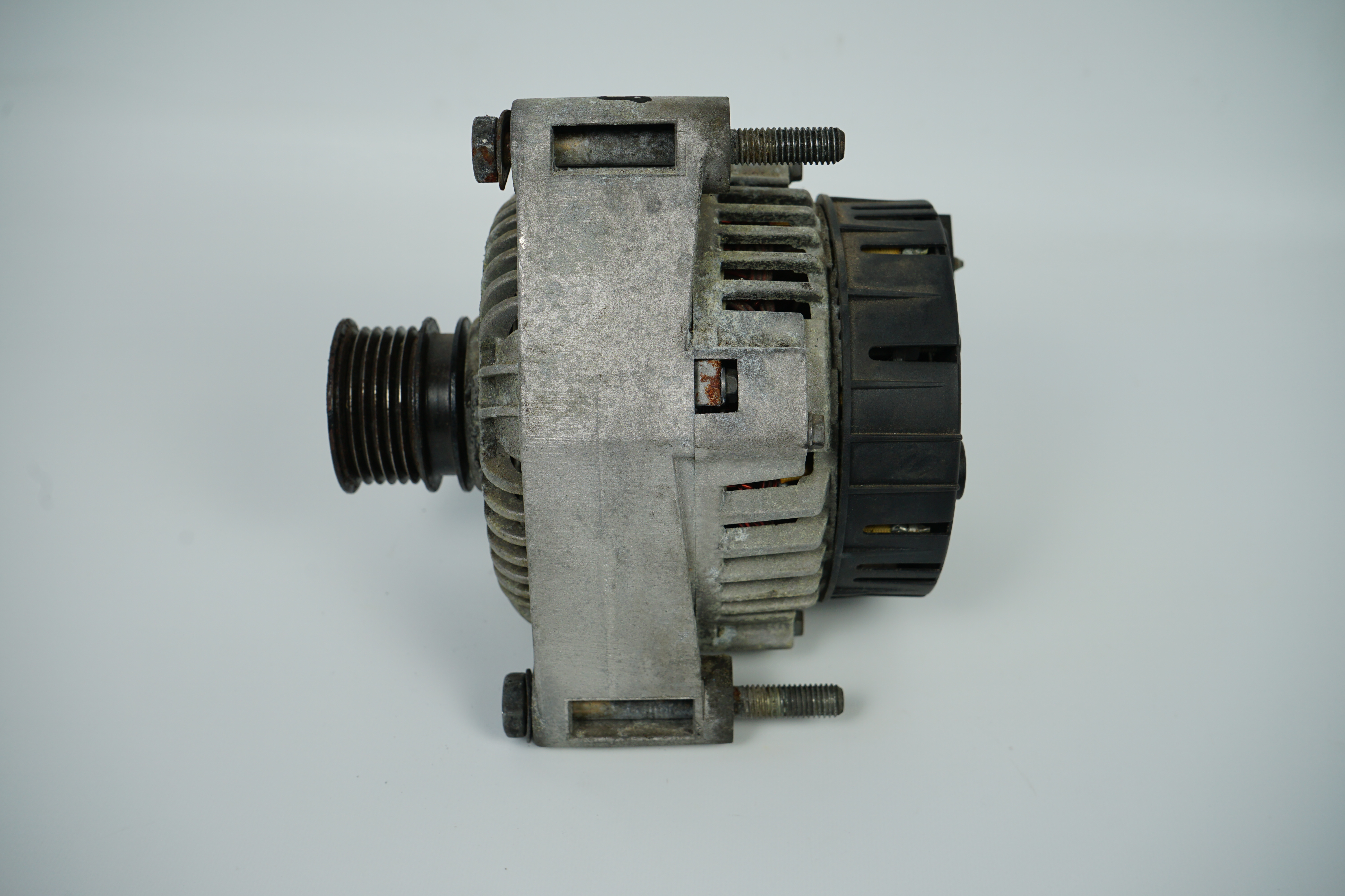 Lichtmaschine Valeo 437125 Mercedes-Benz Motor M111/ M104 in BM W124 W202 W208 W210 W163 W463 Generator 90A 14V Riemenscheiben-Ø: 47mm/ 6 Rippen A0091540202 → A0091540102 A0081549702 A0091544202  A0091544002