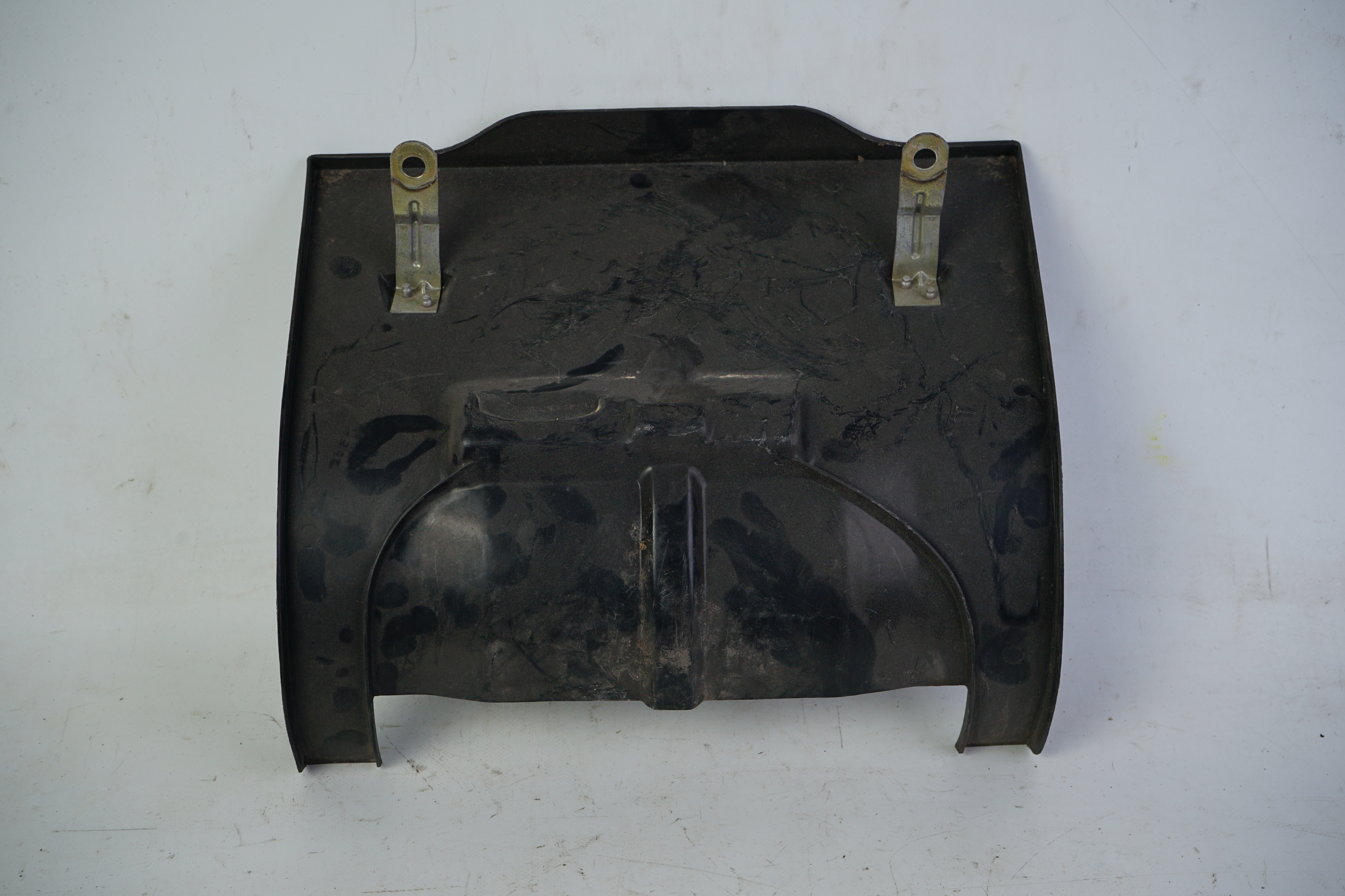 Wasserrinne Abdeckung Lüftermotor Mercedes-Benz A124 C124 S124 W124 E-Klasse Spritzwasserabweiser Gebläse A1248300028