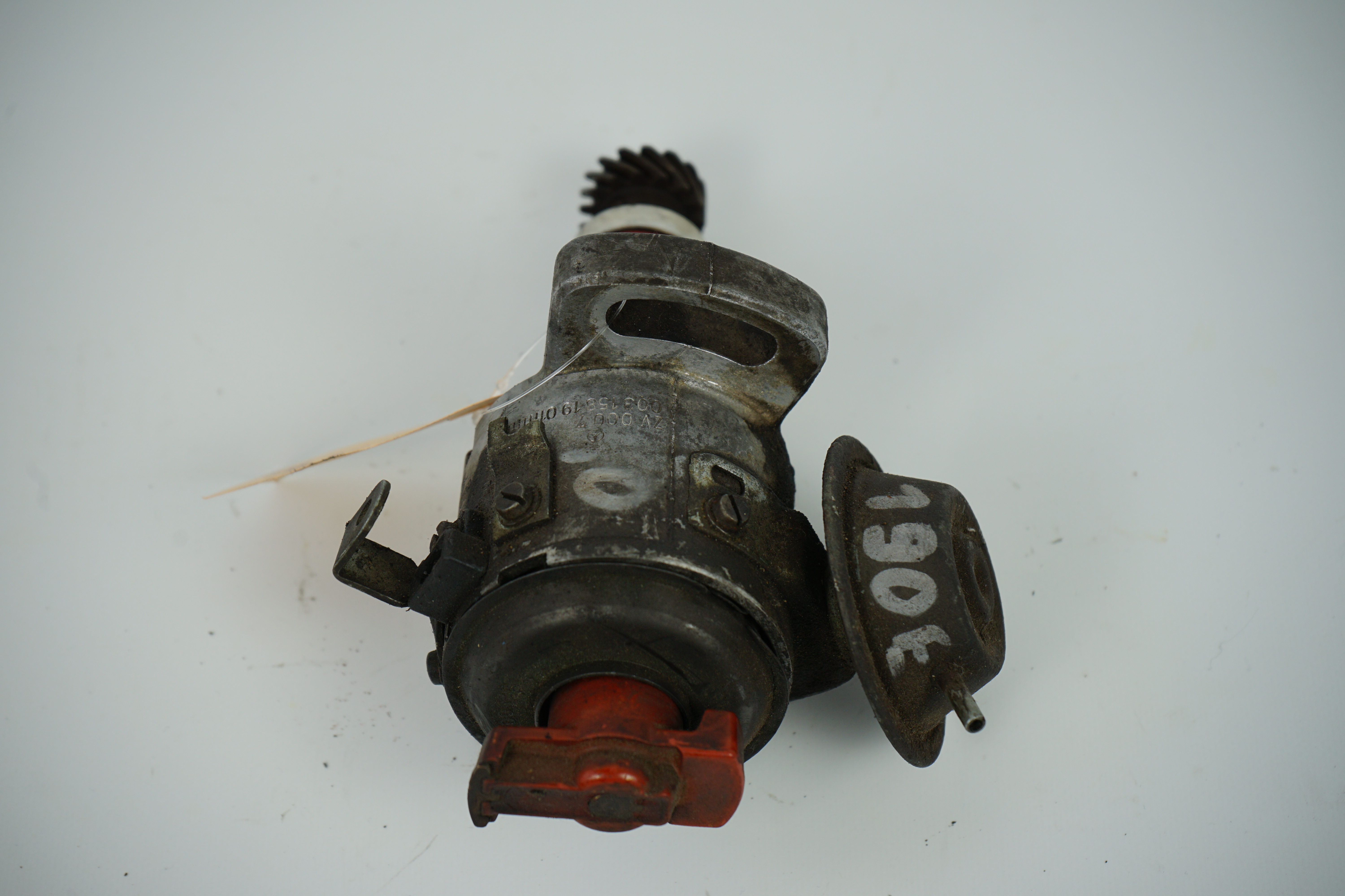 Zündverteiler Bosch ZV0007 mit UDD A0001586418 Mercedes-Benz Motor M102 C124 S124 W124 200-230E W201 190E A0031581901 Bosch 0237002084