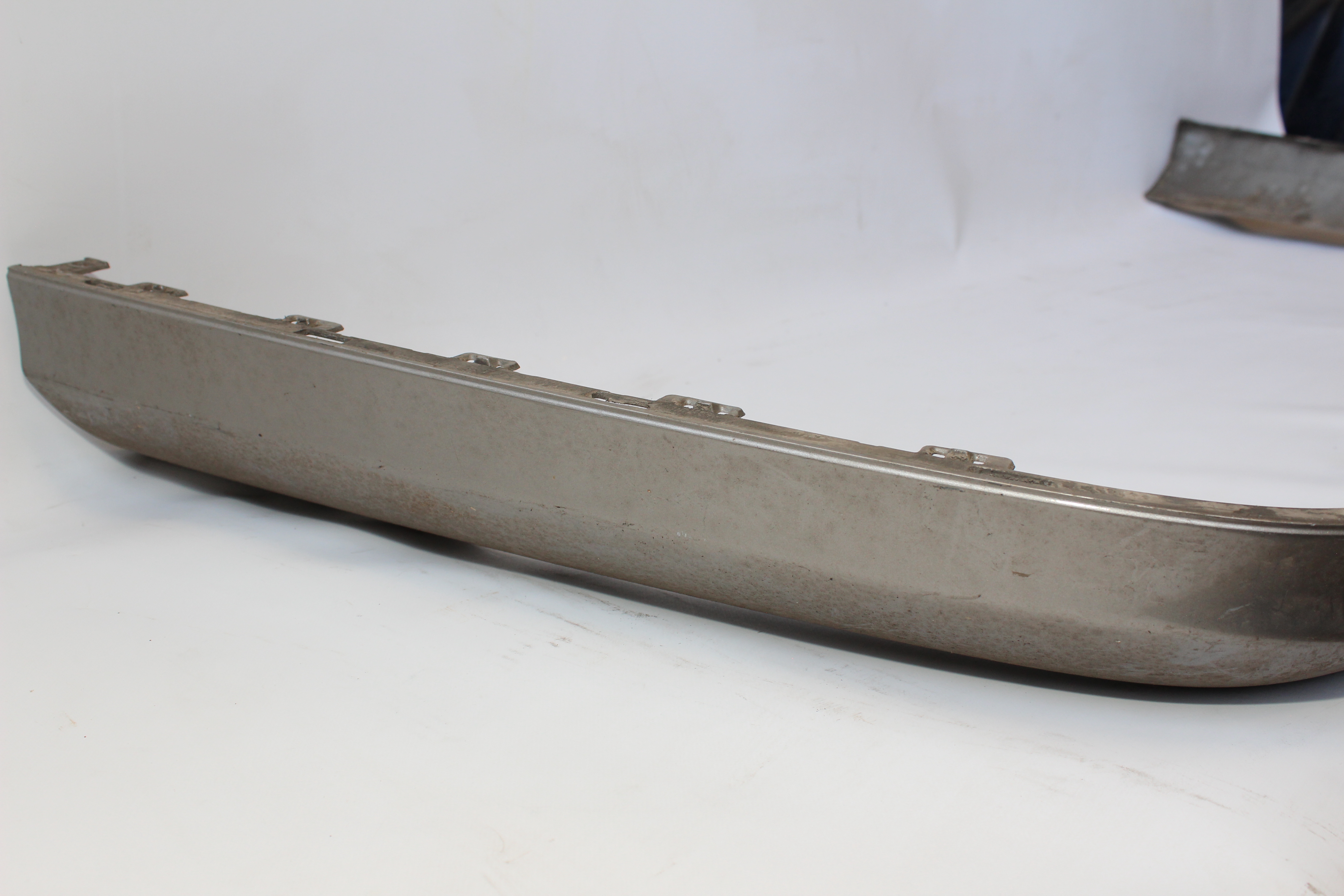 Stoßstange hinten S211 W211 Stoßfänger Spoiler hinten A2118801383 9723