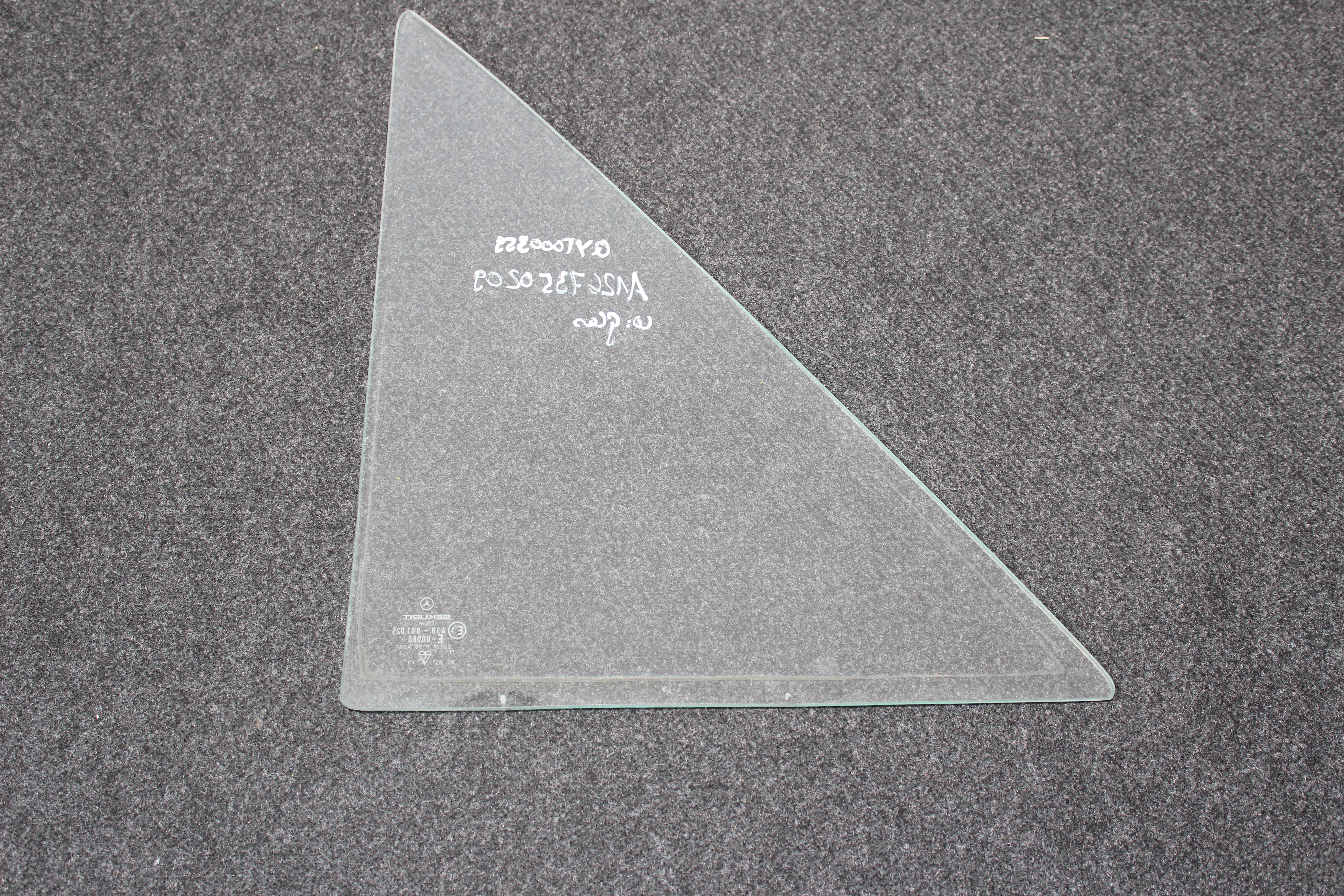 Glasscheibe W126 S/SE Dreieckscheibe Fondtür rechts A1267350209