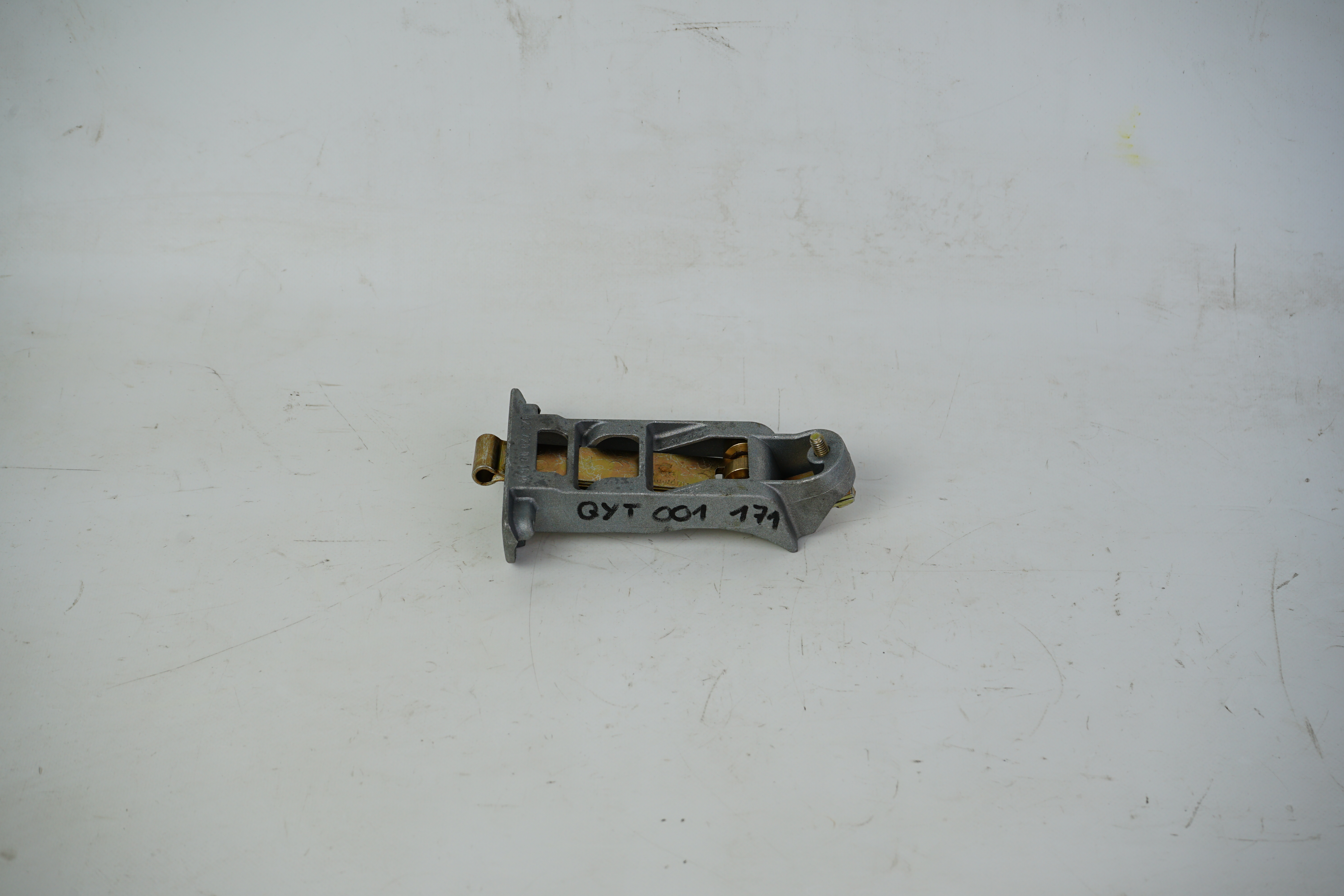 Türhalter neu! W123 Limousine T-Modell Kombi Türfangband Türbremse A1237200016 NOS ovp