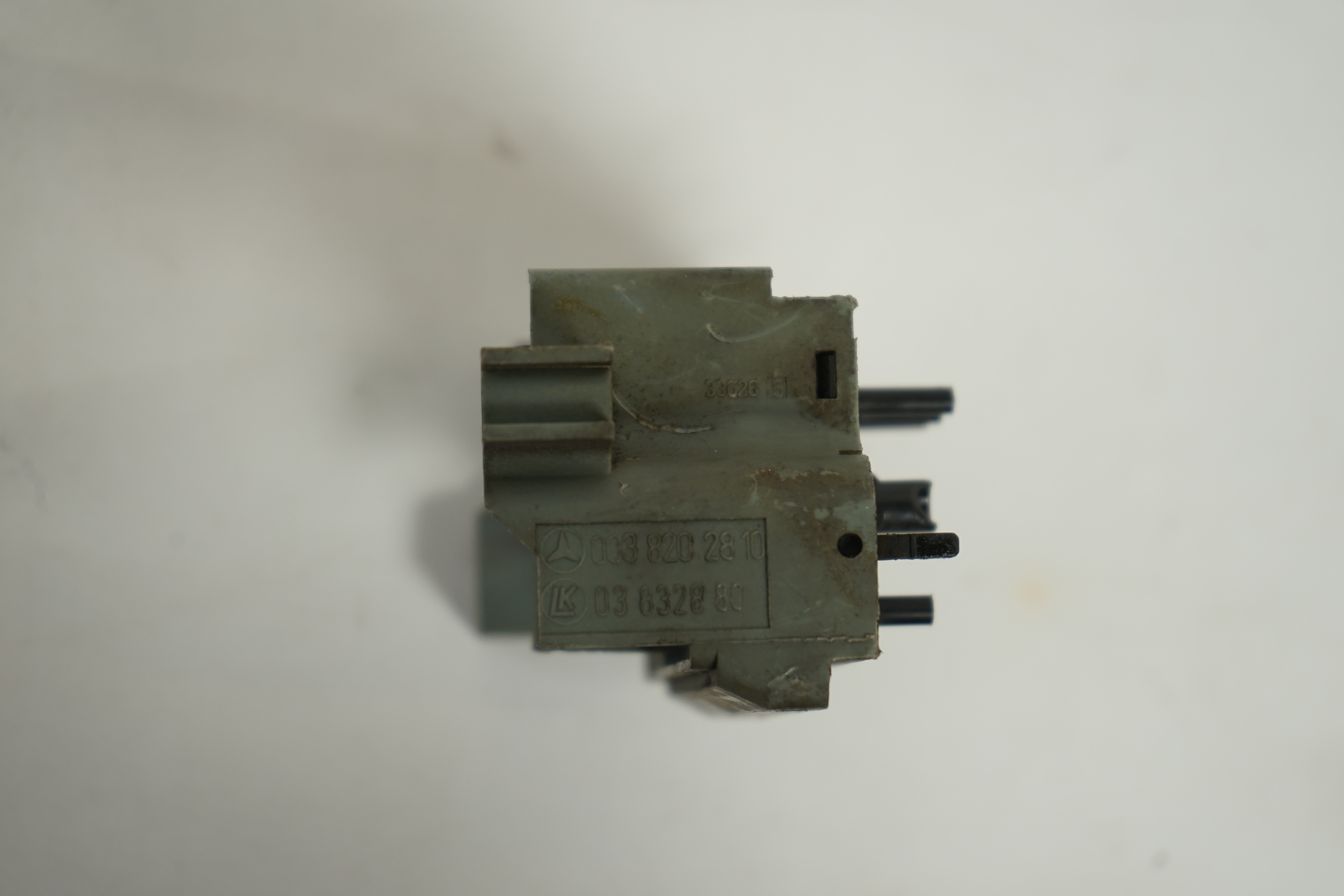 Schalter Sitzverstellung rechts MIT Memory Mercedes-Benz C126 SEC W126 S SE SEL S-Klasse Coupé Limousine elektrische Sitzverstellung beifahrerseitig rechts A0038202810