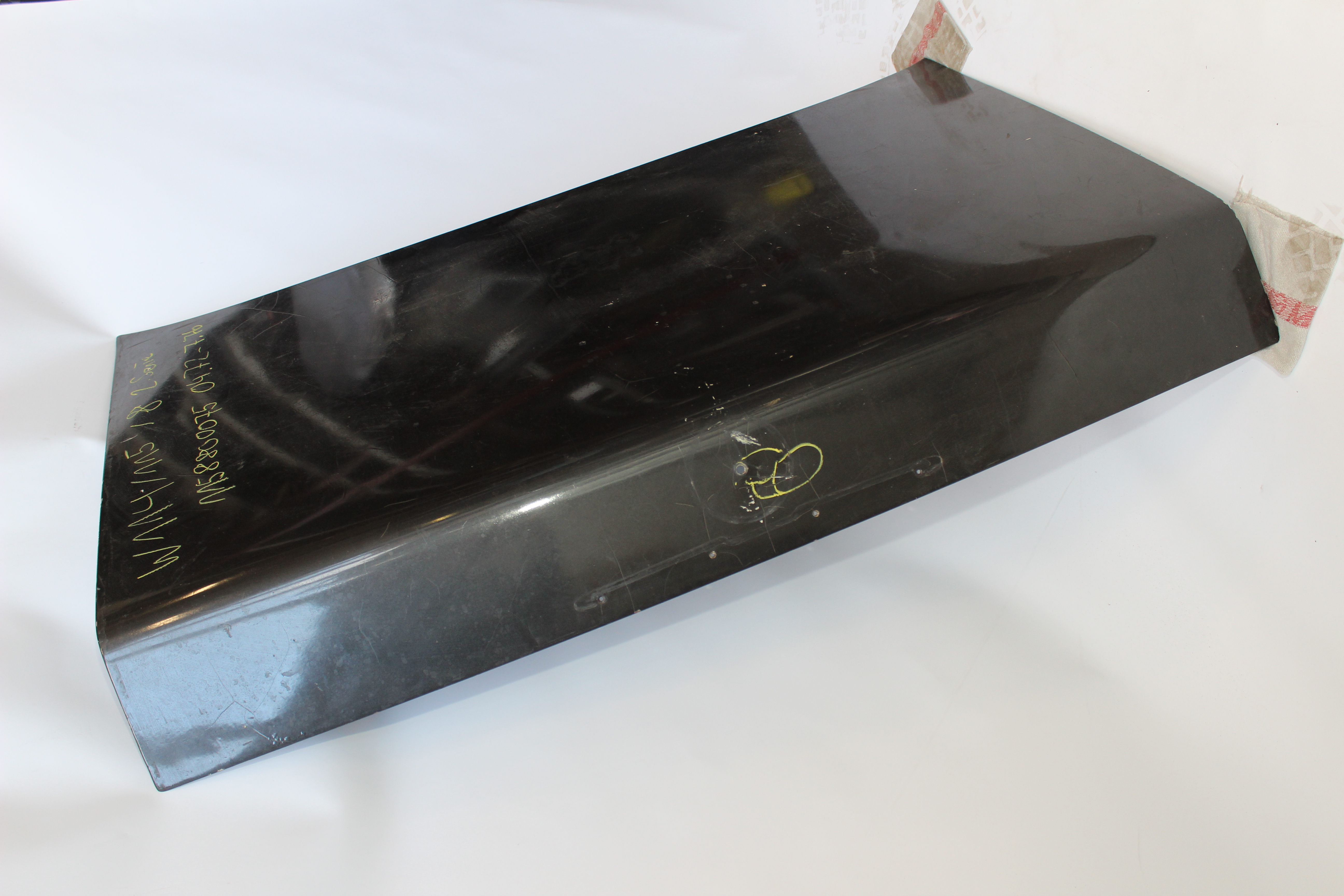 Heckdeckel Mercedes-Benz W114 W115 /8 Strich acht A1157500675 2.Serie gebraucht schwarzmetallic