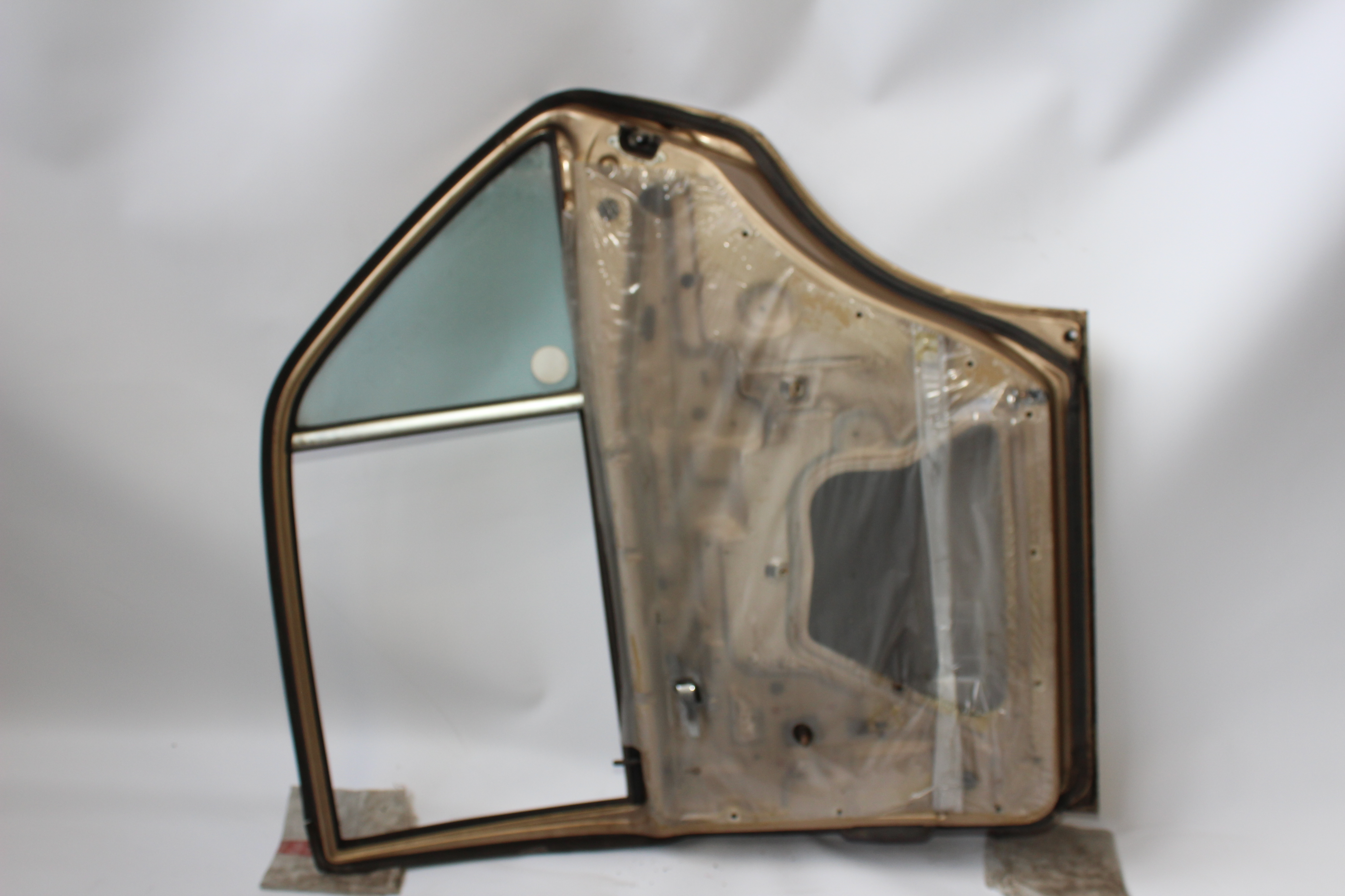 Fondtür rechts W123 Limousine Tür hinten rechts A1237300705 champagner 473