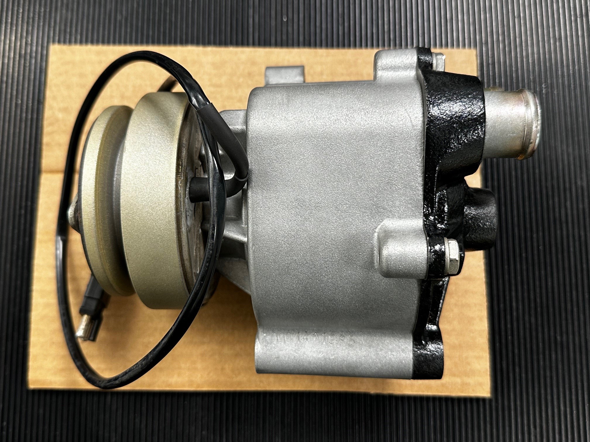 Pumpe Denso 084100-0920 Mercedes-Benz M110 M116 M117 Abgasluftpumpe Sekundärluftpumpe Zusatzlufteinblasung Abgasluftpumpe A0001401985 A0001400885 A1161400885 A1161401285 A1041400585 A1161401286 DENSO 084100-0920/ 084100-1060 refurbished!