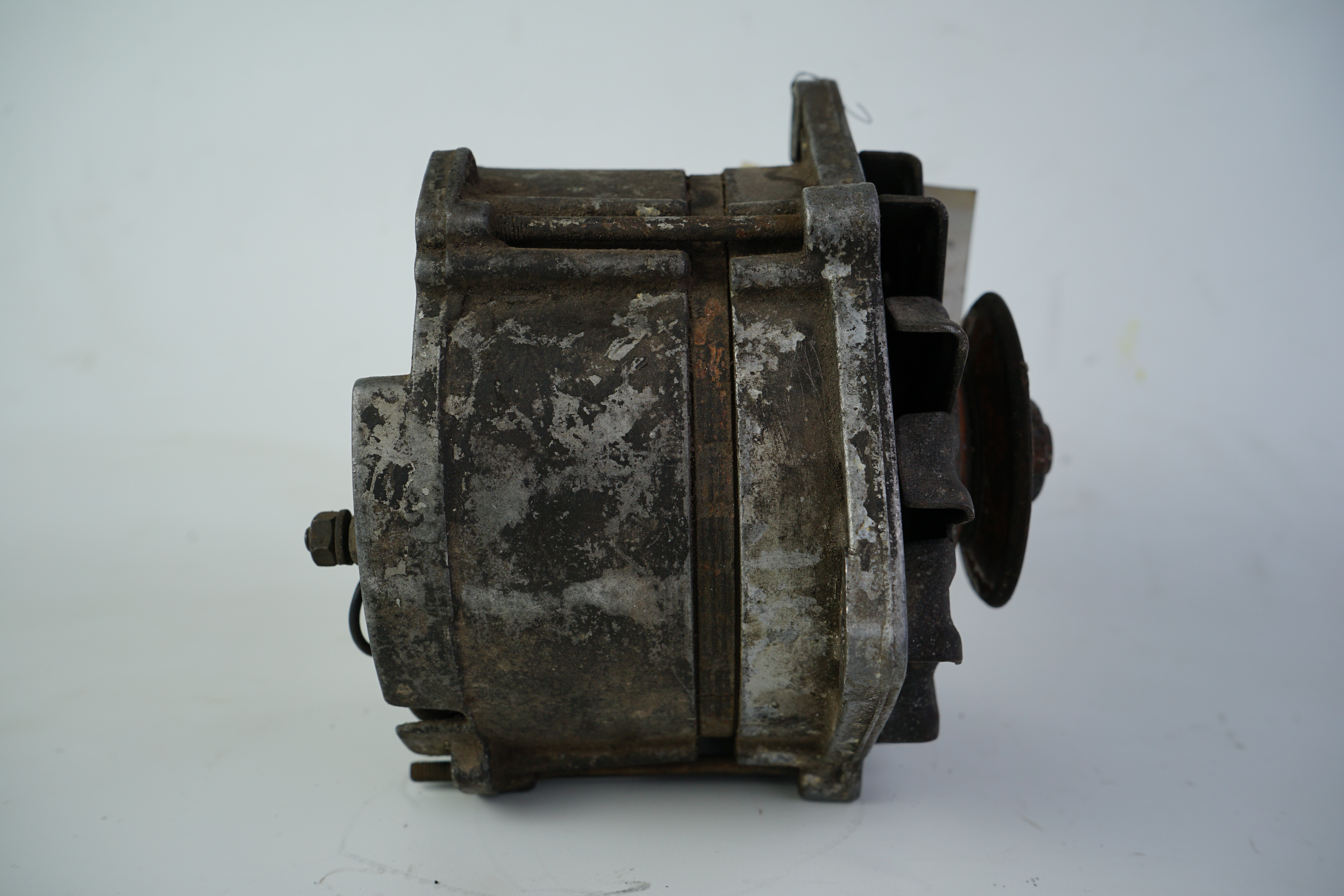 Lichtmaschine BOSCH 0120400606 0120400611 W113 C-Klasse E-Klasse 14V 70A  A0021544602 A0031546202 87