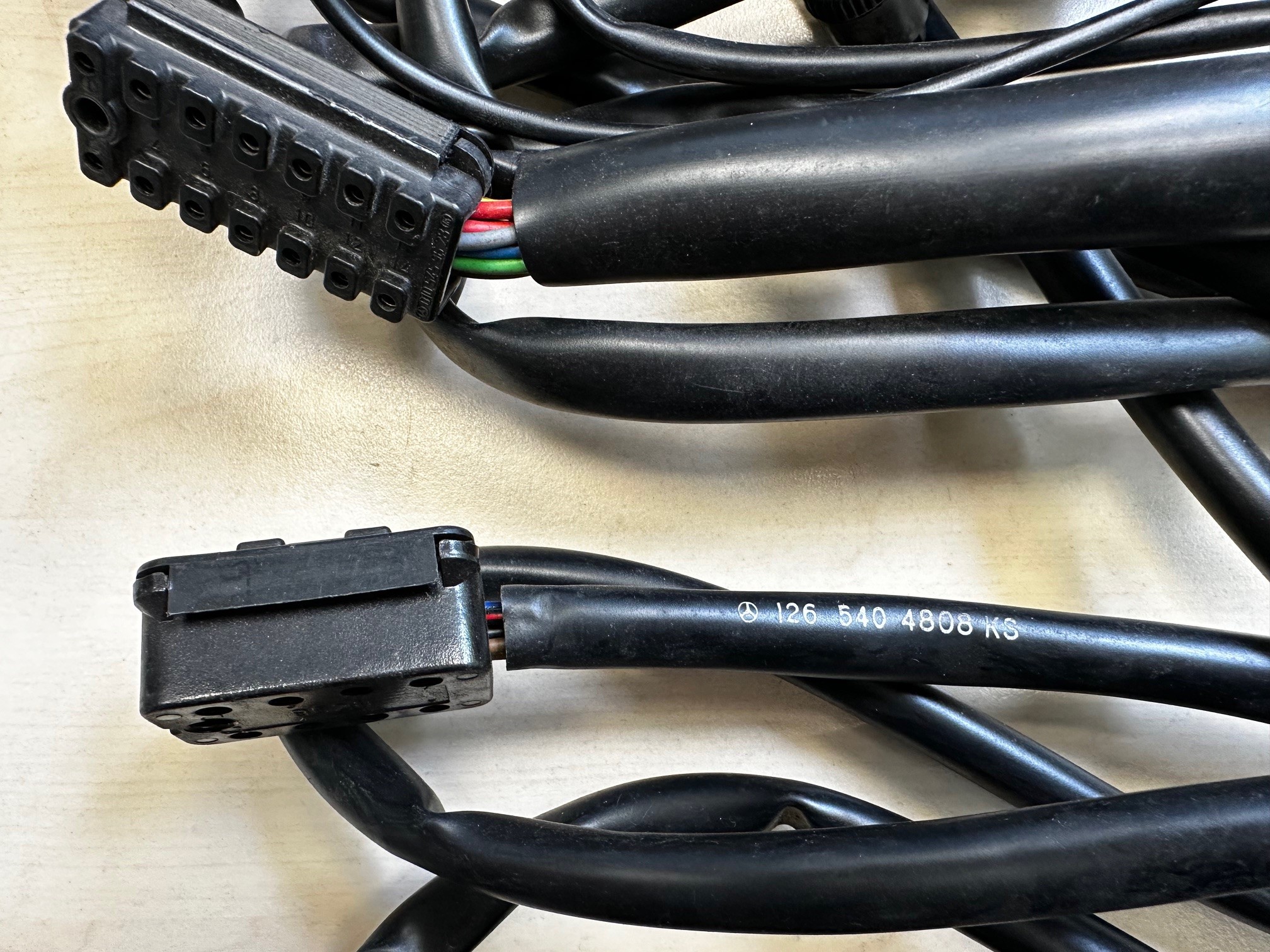  Leitungssatz Tempomat NEU! Mercedes-Benz C126 SEC W126 S-Klasse Limousine V8 Motoren 420SE-500SEL Geschwindigkeitsregelanlage Mopf 2.Serie ab 09/1985 A1265404808