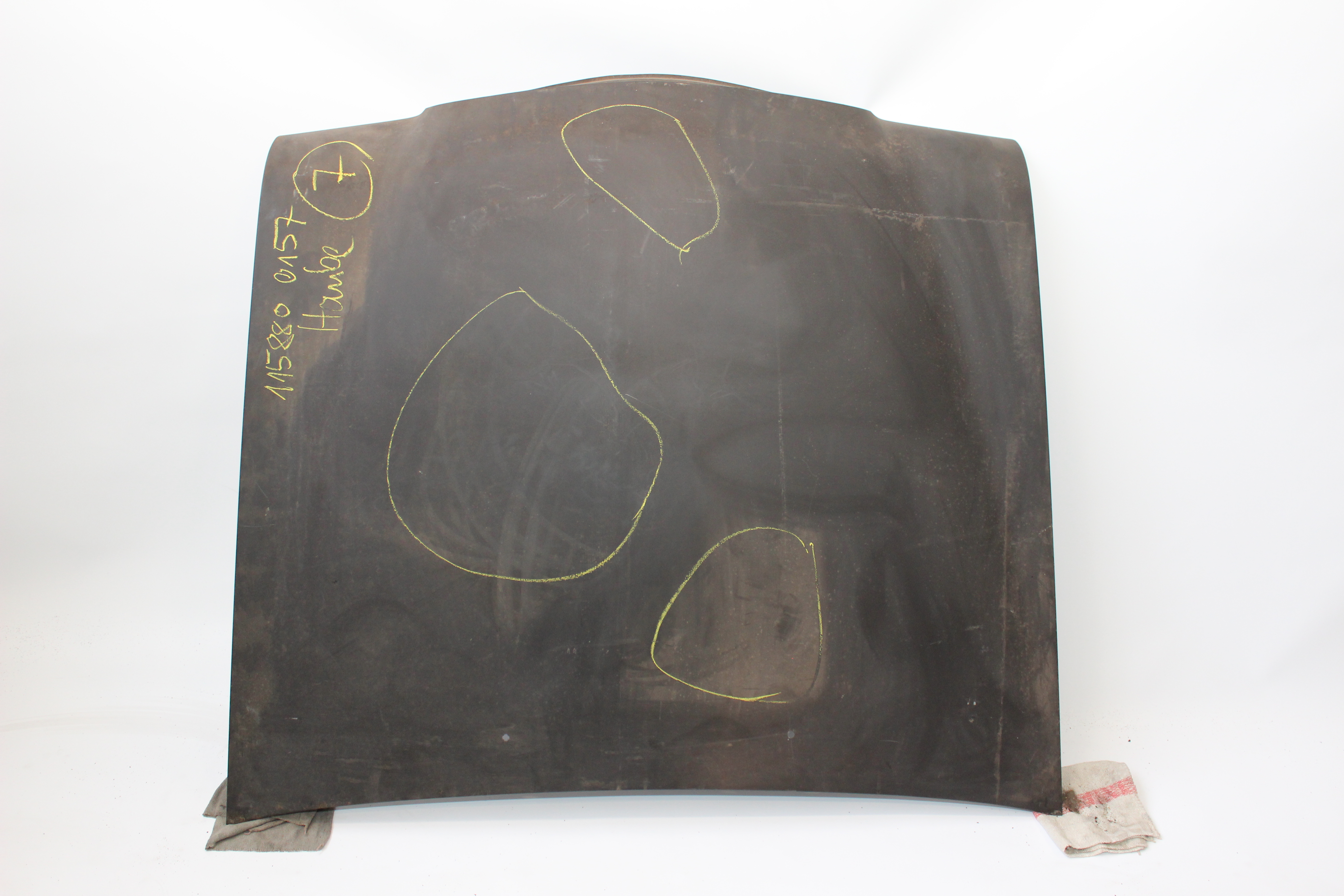 Motorhaube Mercedes-Benz W114 W115 /8 Strich acht 2.Serie sandgestrahlt & grundiert A1158800657 A1158800157 A1158800357 A1158800557