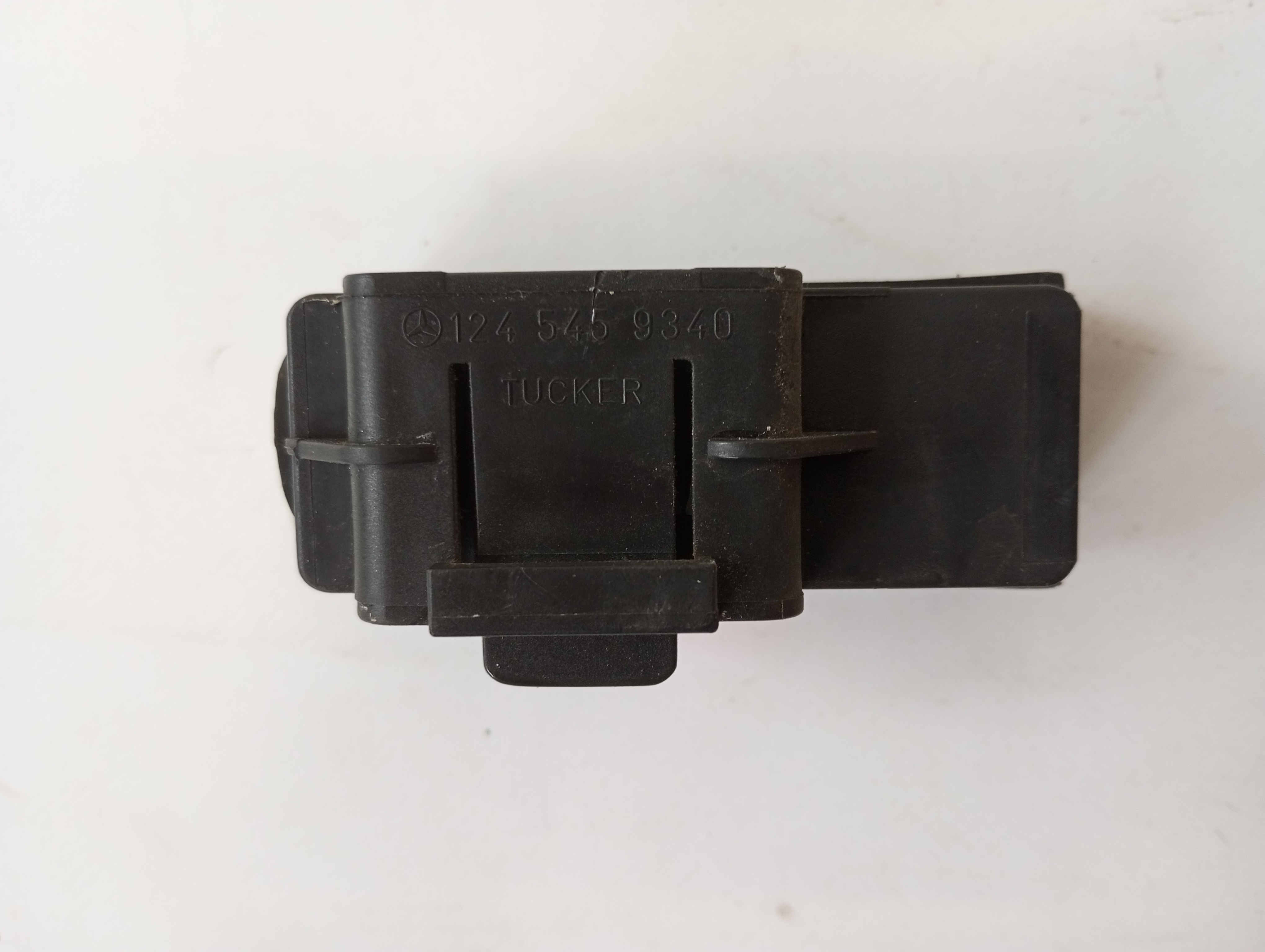 Halter Mercedes-Benz A124 C124 W201 E-Klasse Halter Prüfstecker A1245459340