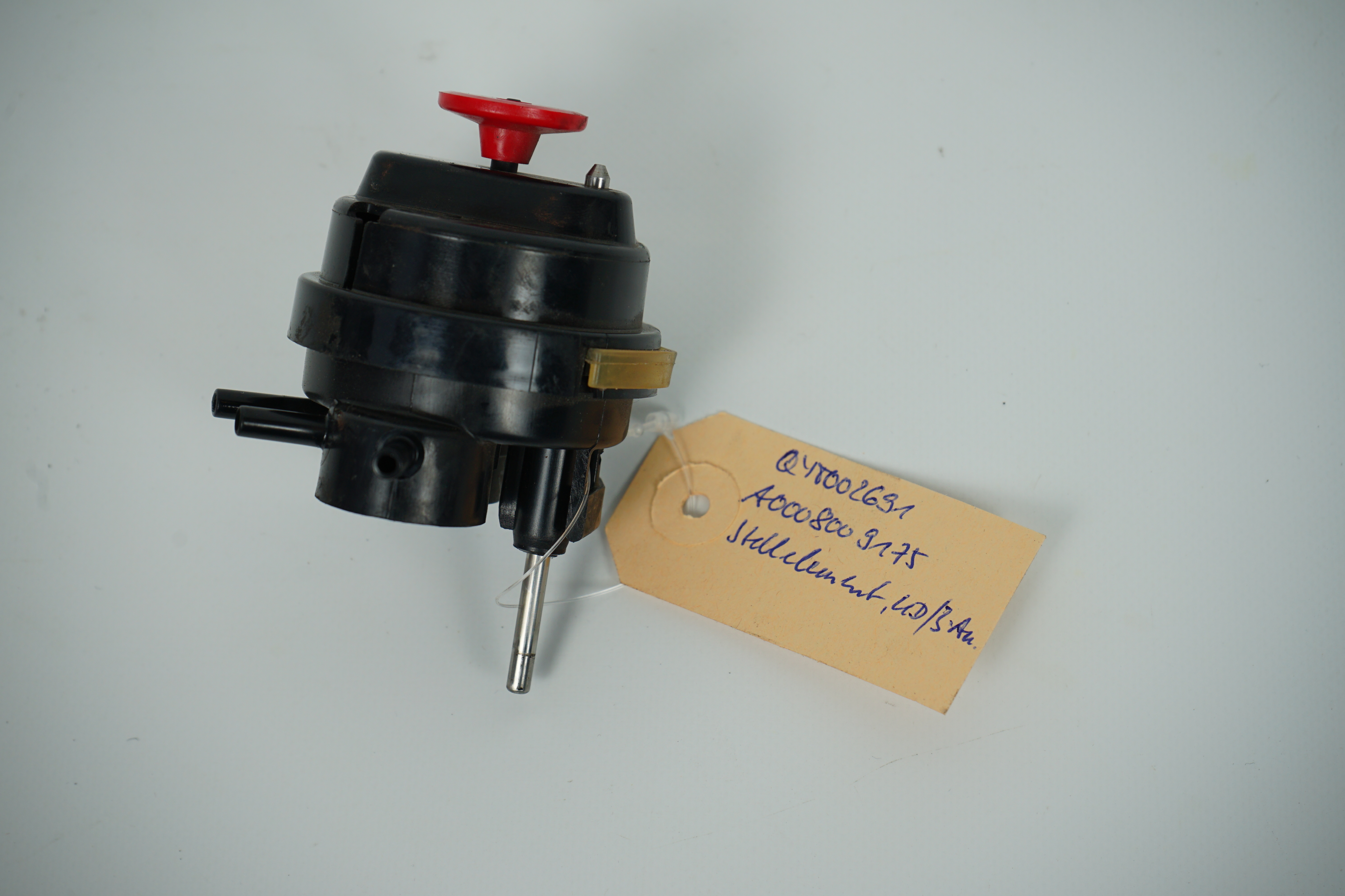  Stellelement Mercedes-Benz A124 C124 S124 W124 C126 W126 W201 Stellelement Tankdeckel A1248001275 A0008007175 A1248001775