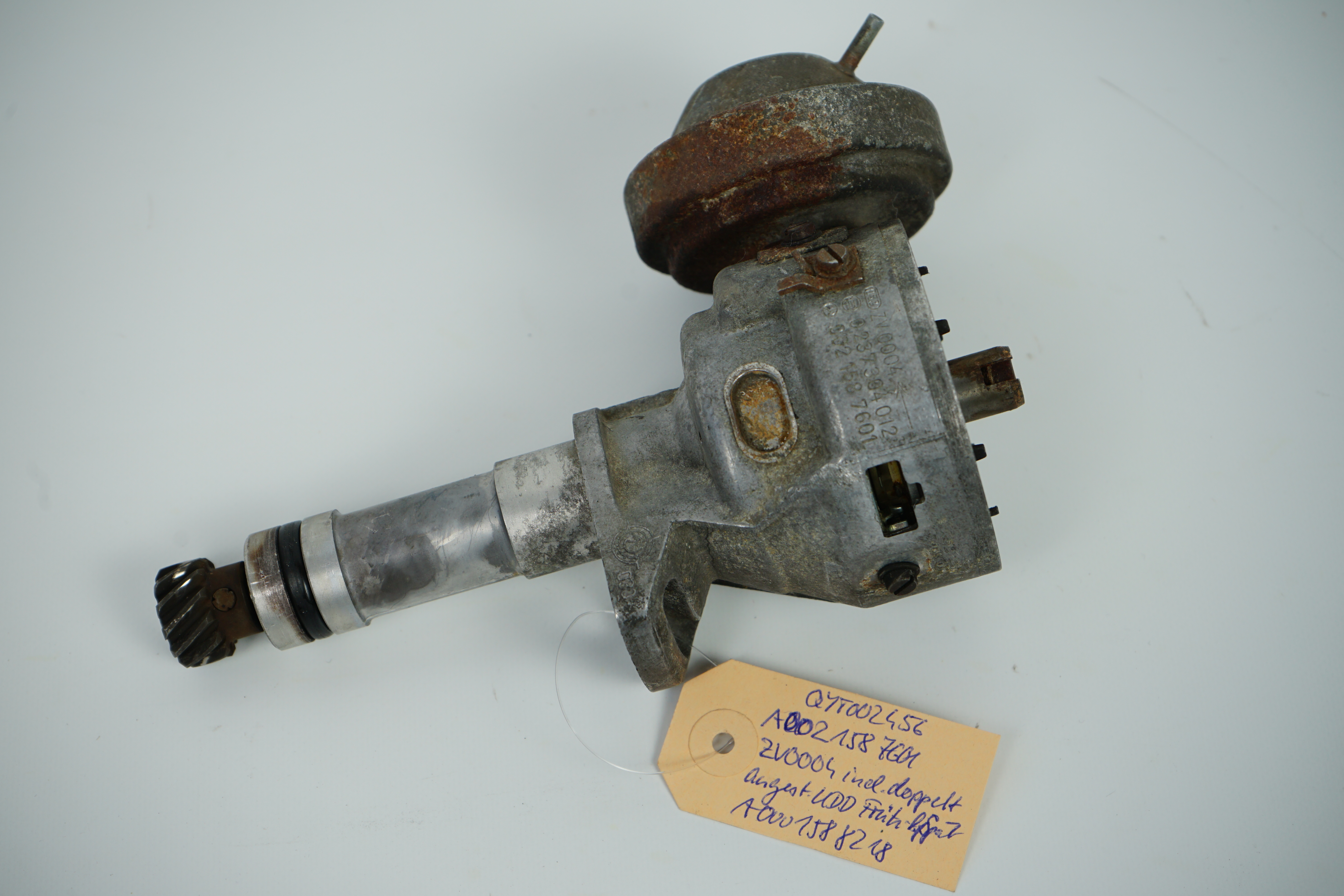 Zündverteiler Bosch ZV0004 Mercedes-Benz M110.994 M110.987 M110.986 M110.985 M110.984 280 E S SE SEL SL SLC Sechszylinder Zündverteiler mit Duplex-Unterdruckdose A0021587601 Bosch 0237304012 0237306045 A0001584018 1237122639