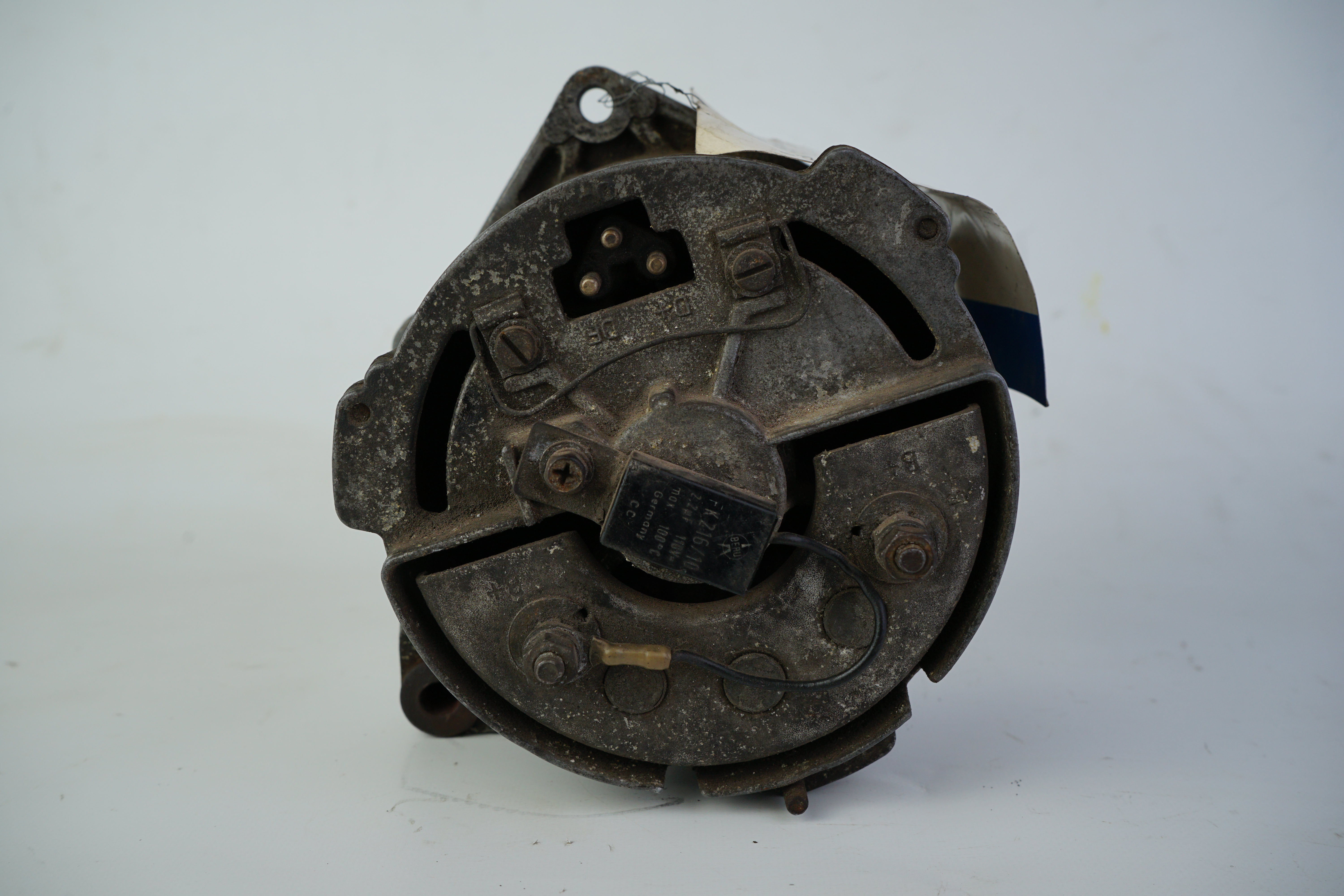 Lichtmaschine BOSCH 0120400606 0120400611 W113 C-Klasse E-Klasse 14V 70A  A0021544602 A0031546202 87