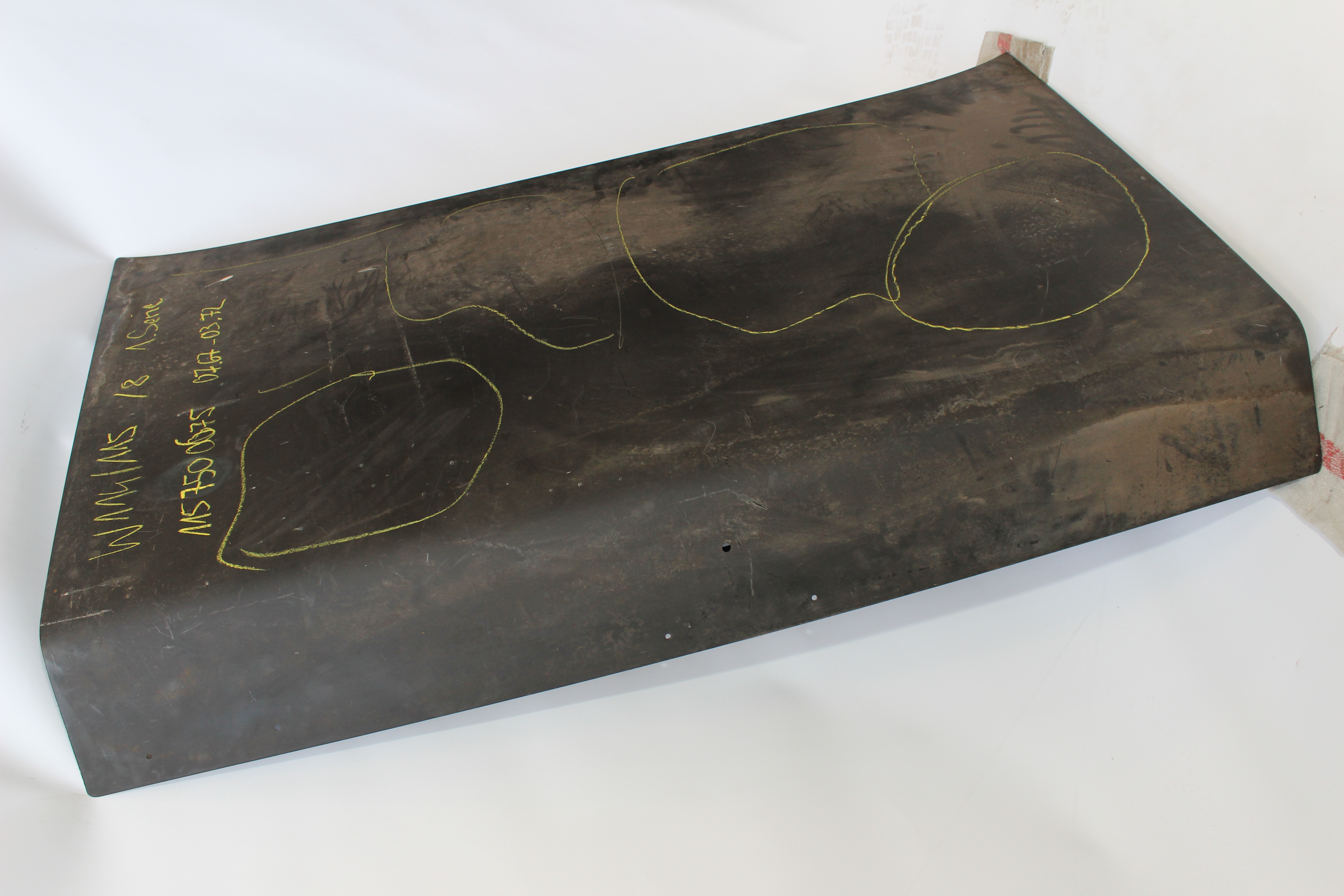 Heckdeckel Mercedes-Benz W114 115 /8 Strich acht 2.Serie gebraucht schwarz matt A1157500675 