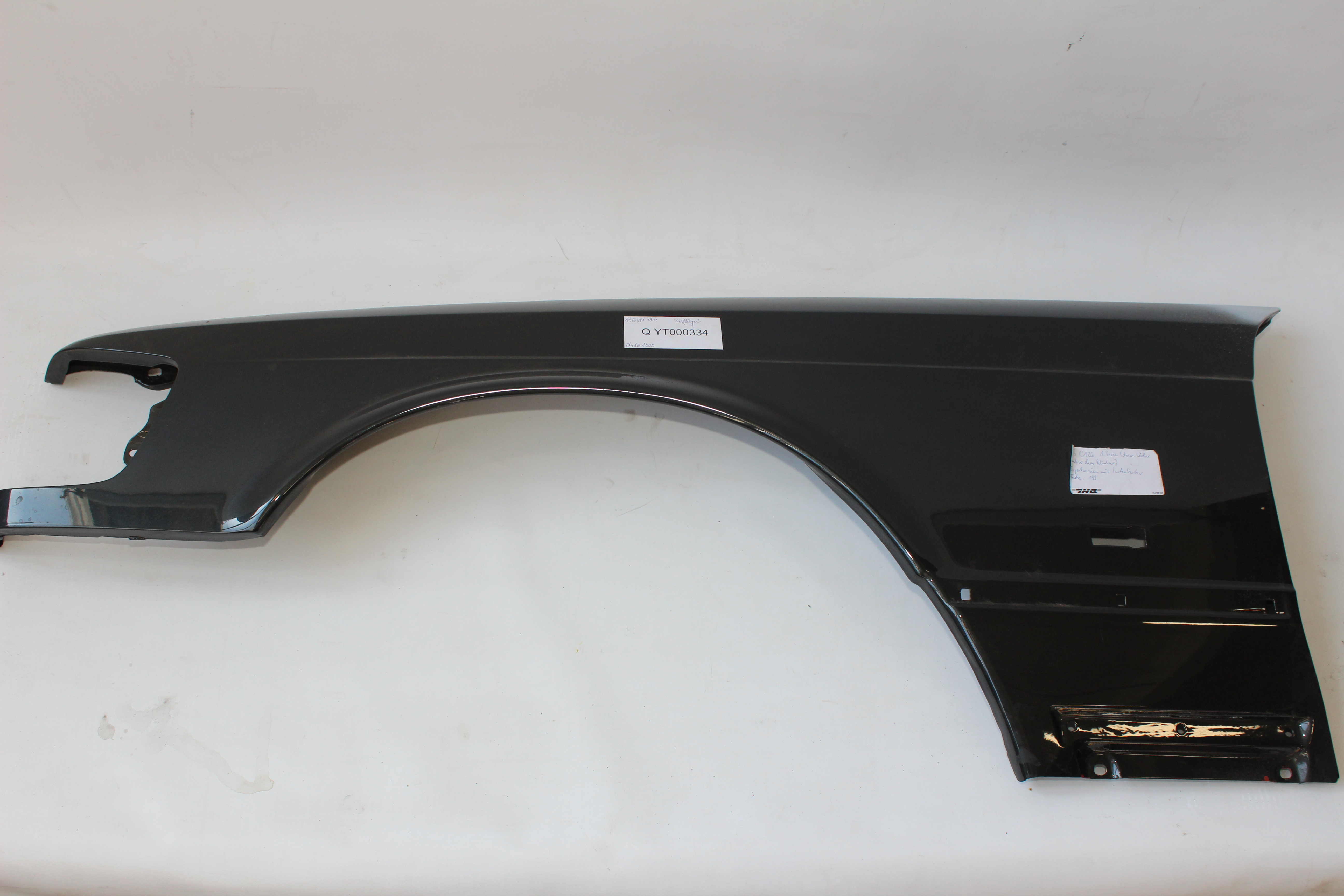 Kotflügel vorn links Mercedes-Benz C126 380SEC-500SEC 1.Serie Export mit Blinkerloch A1268810501 A1268811501 A1268811901 9199