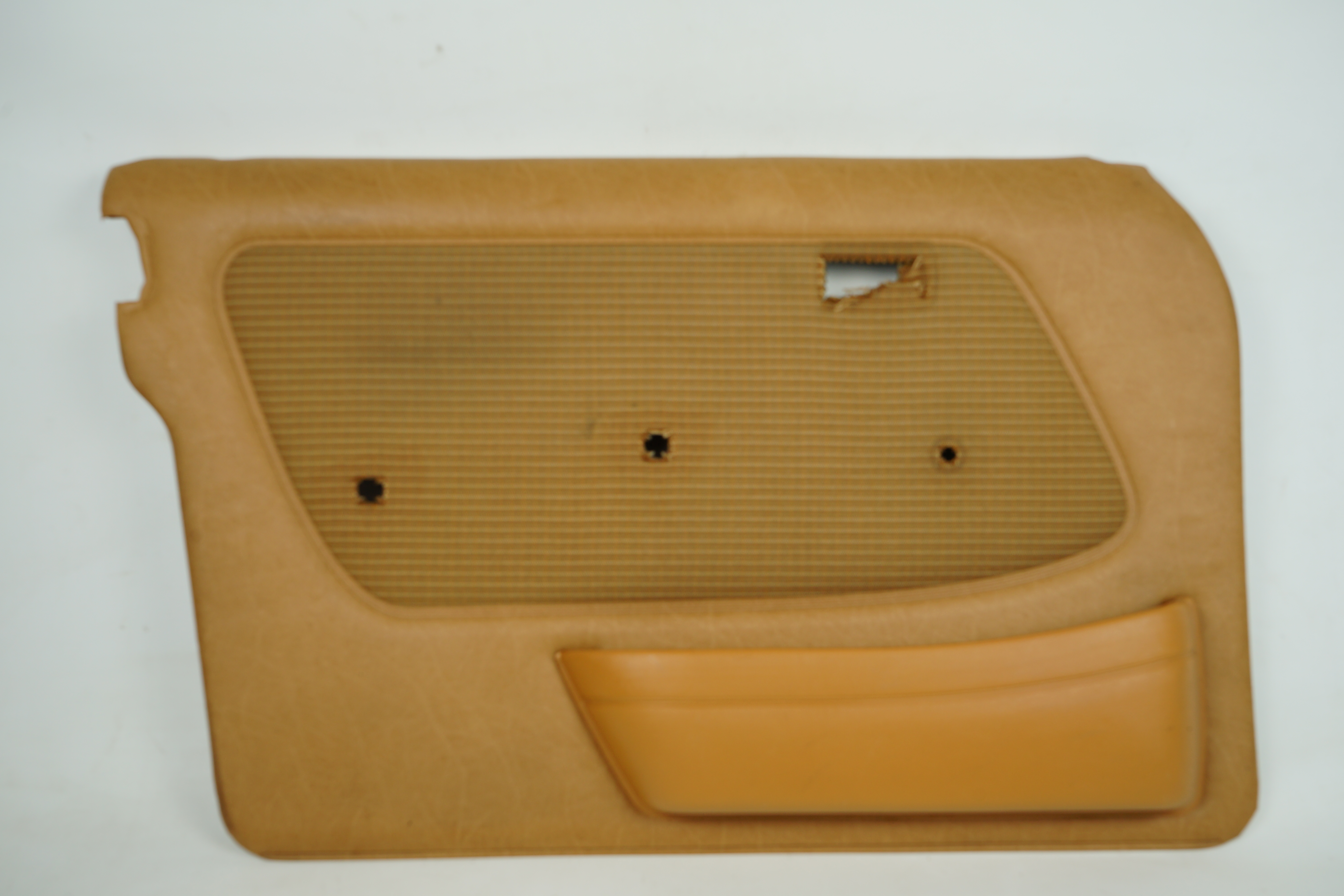 Türverkleidung Stoff dattel Fahrertür links Mercedes-Benz S123 T-Modell Kombiwagen W123 Limousine 3.Serie ab 09.1982 Fahrerseite vorn A1237203570 8320 A1237270564