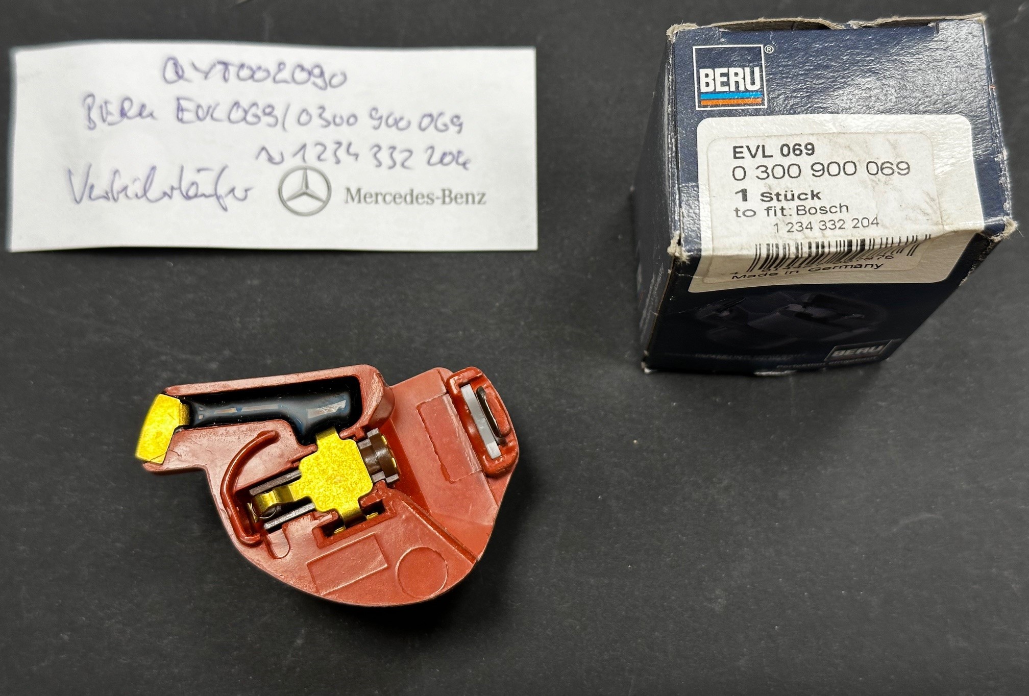 Zündverteilerläufer BERU 0300900069 EVL069 Mercedes-Benz M110 Motor C/ R107 C123 S123 W123 W126 W460 W461 G-Modell 280GE Läufer entstört 5kOhm A0001582631 BERU 0300900069 EVL069 Bosch 1234332204