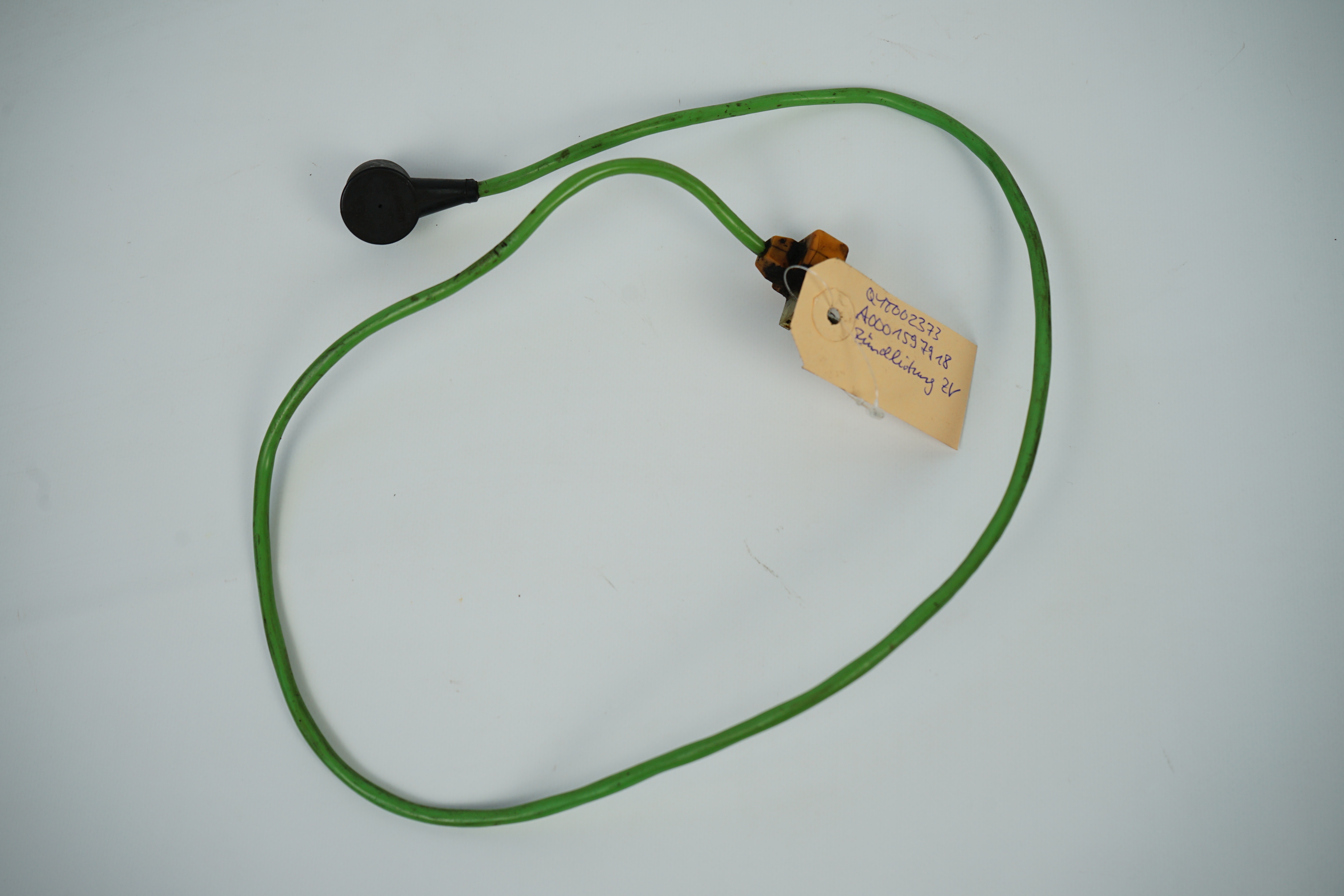 Zündleitung grün Mercedes-Benz Motor M102 Zündspule Bosch Steuerleitung geschirmt A0001597918 Bosch 1234431318