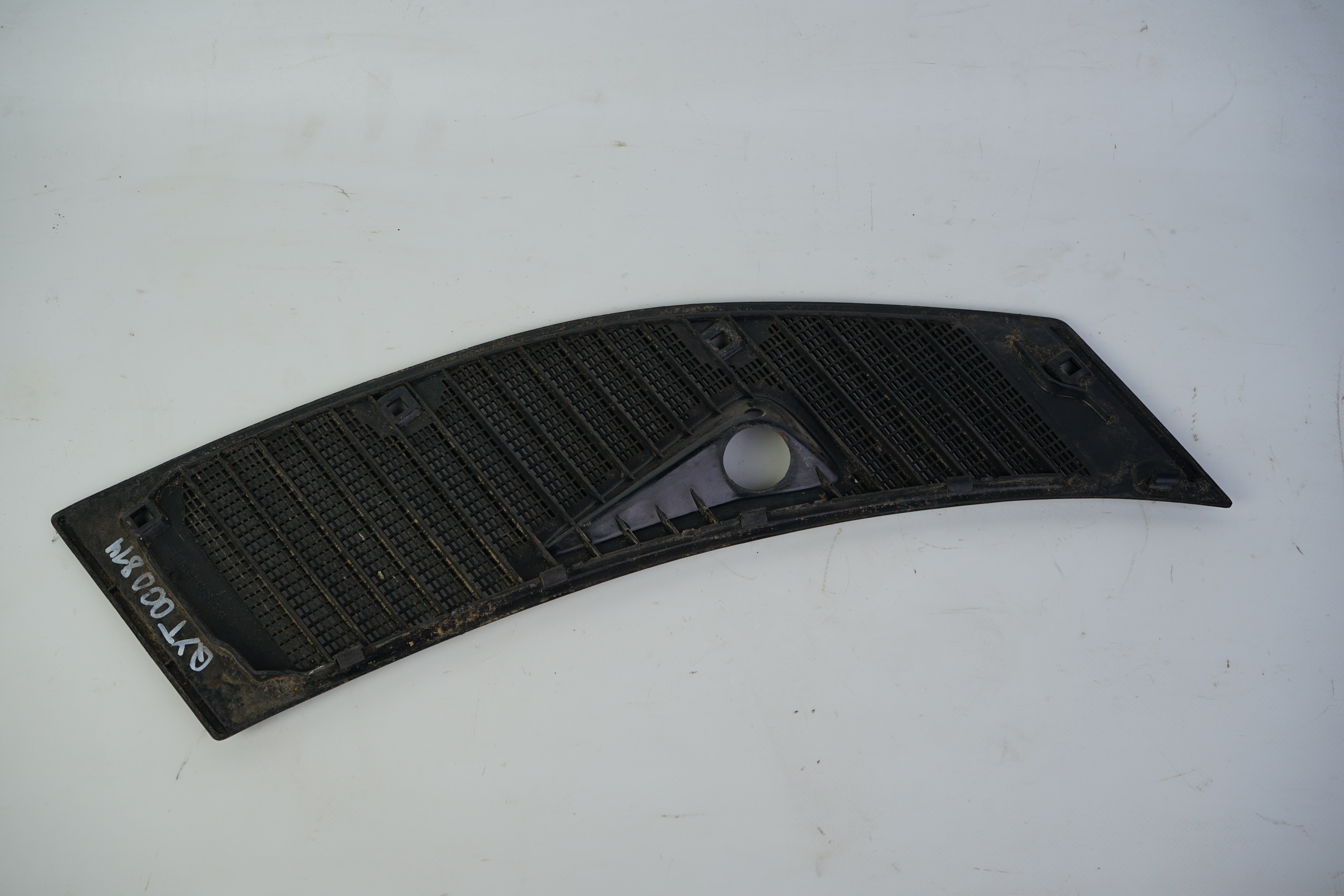 Ziergitter links Lüftungsgitter schwarz Gitter vor Frontscheibe Wasserkasten A1238360165 Heizung-/ Lüftung