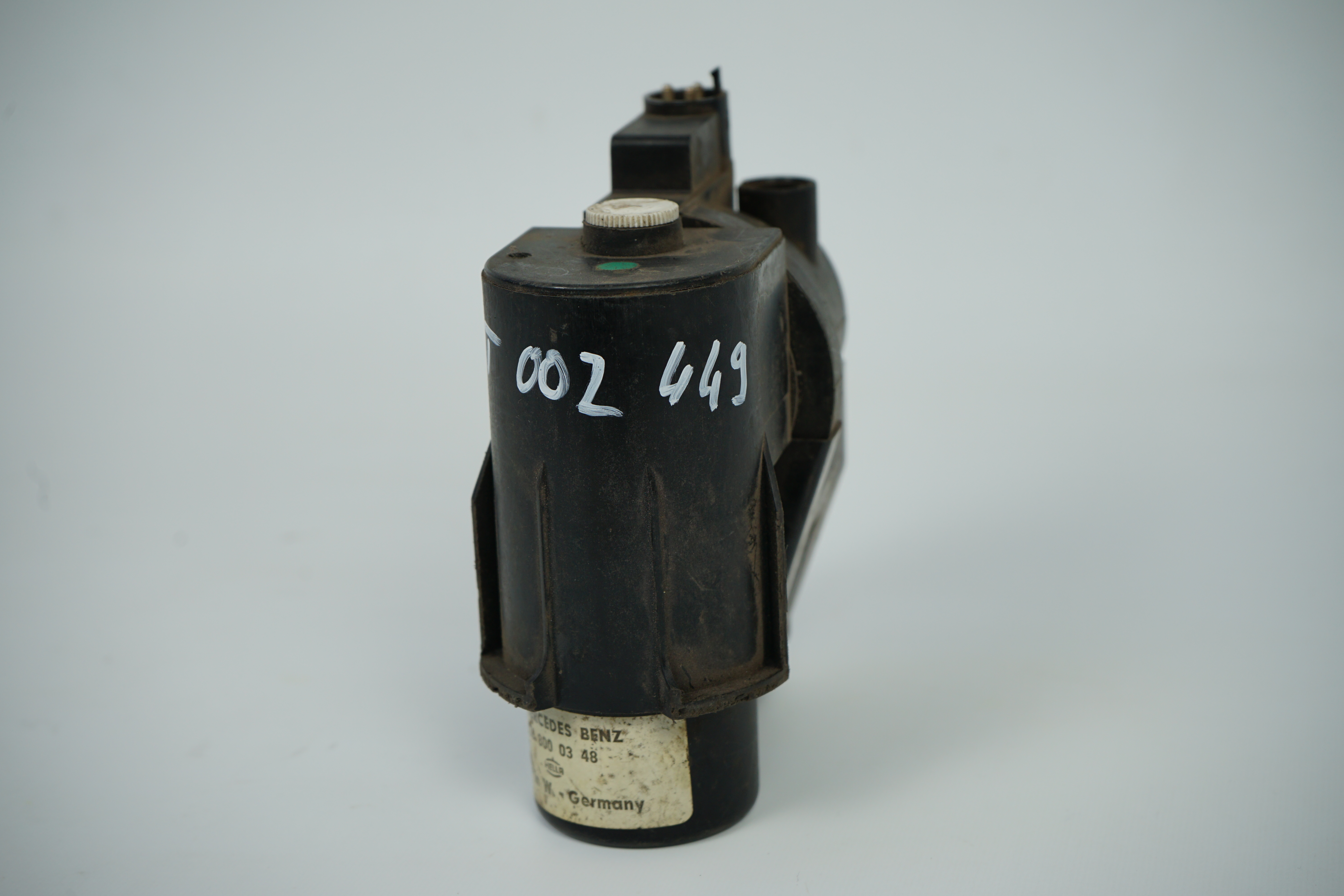 Pumpe Hella ZV Unterdruckpumpe Mercedes-Benz  W126 W201 Vakuumpumpe Zentralverriegelung A0008000248 A0008000348 A1268000348 A1268000448