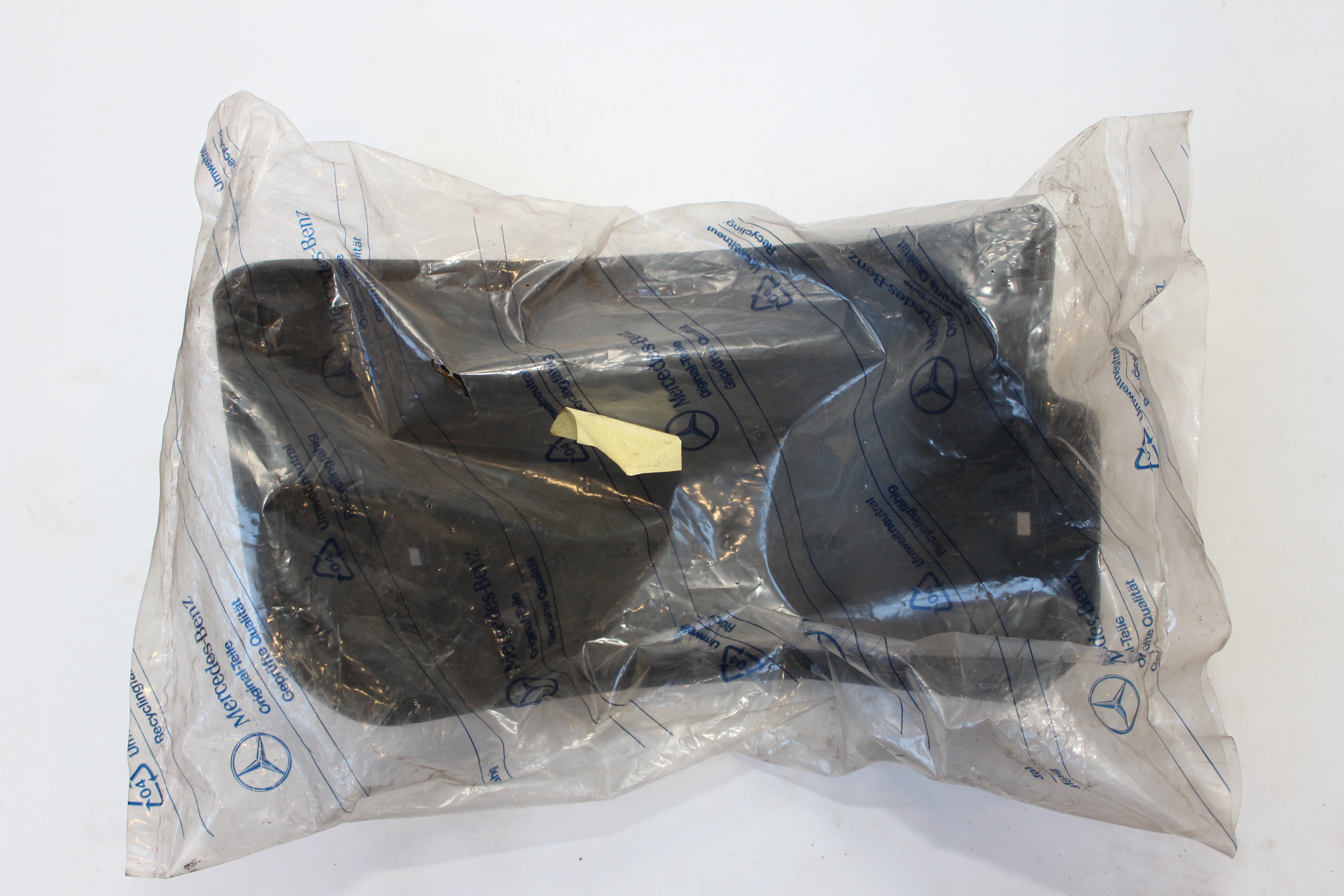 Stossecke hinten rechts Mercedes-Benz MB 100D W631 Bus Kasten Ecke Heckstoßstange A6318850703 nml neu ovp 