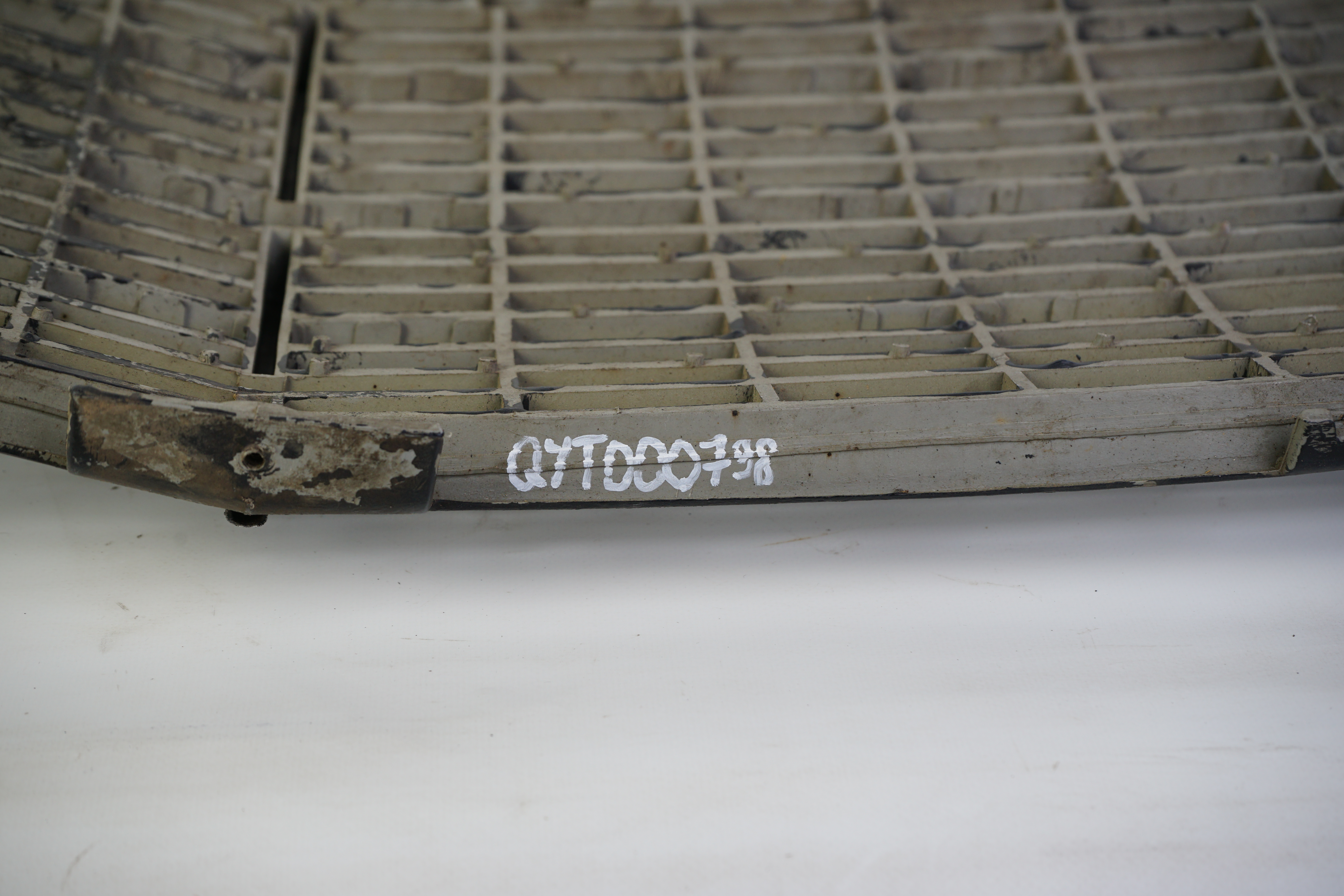 Schutzgitter schwarz C123 S123 W123 Kühlergrill Grilleinsatz original A1238880323 A1238880923     