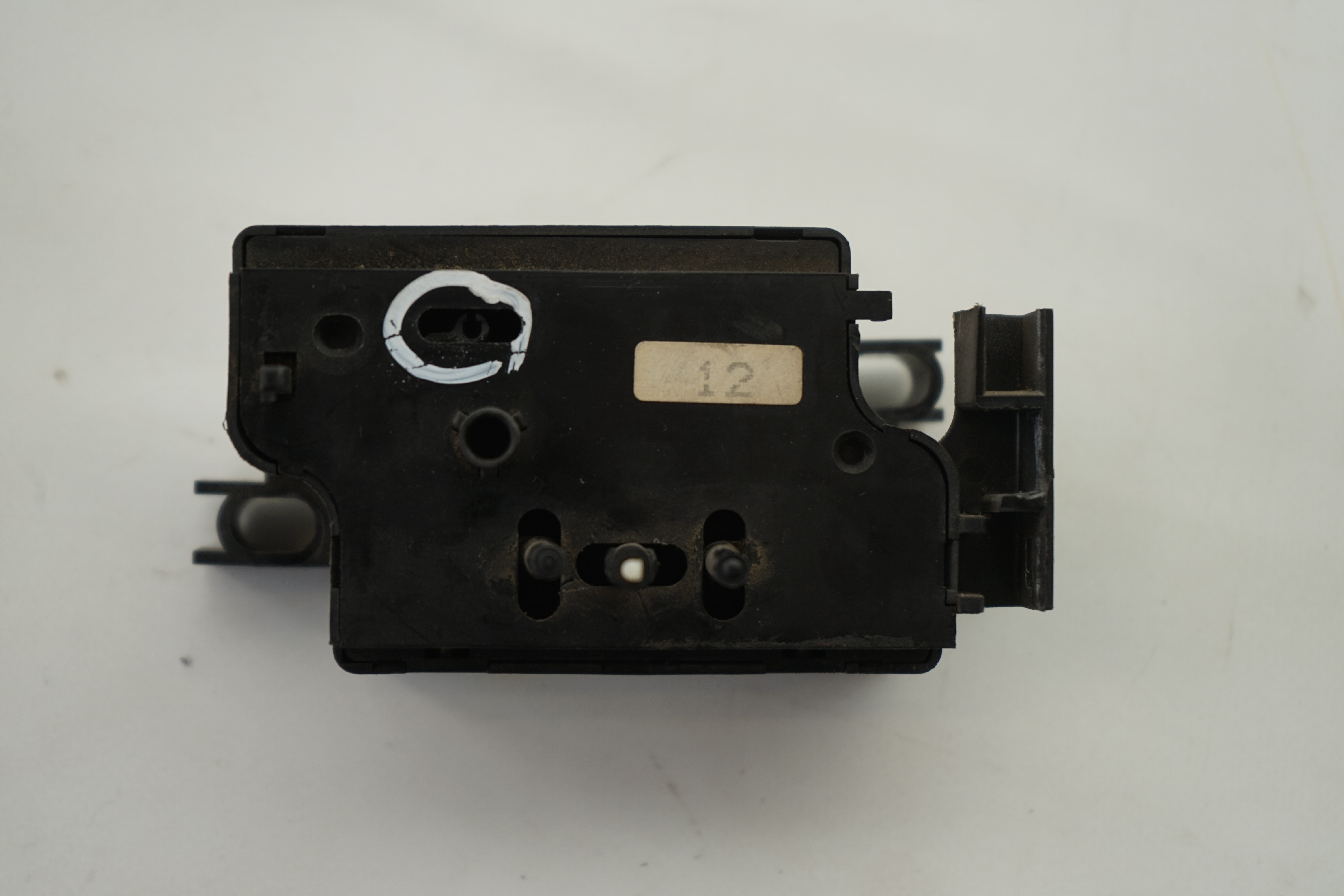 Schalter Sitzverstellung links OHNE Memory Mercedes-Benz C126 SEC W126 S SE SEL S-Klasse Limousine elektrische Sitzverstellung fahrerseitig  A0028206110 A1268202710 A1268202910 A0038201410