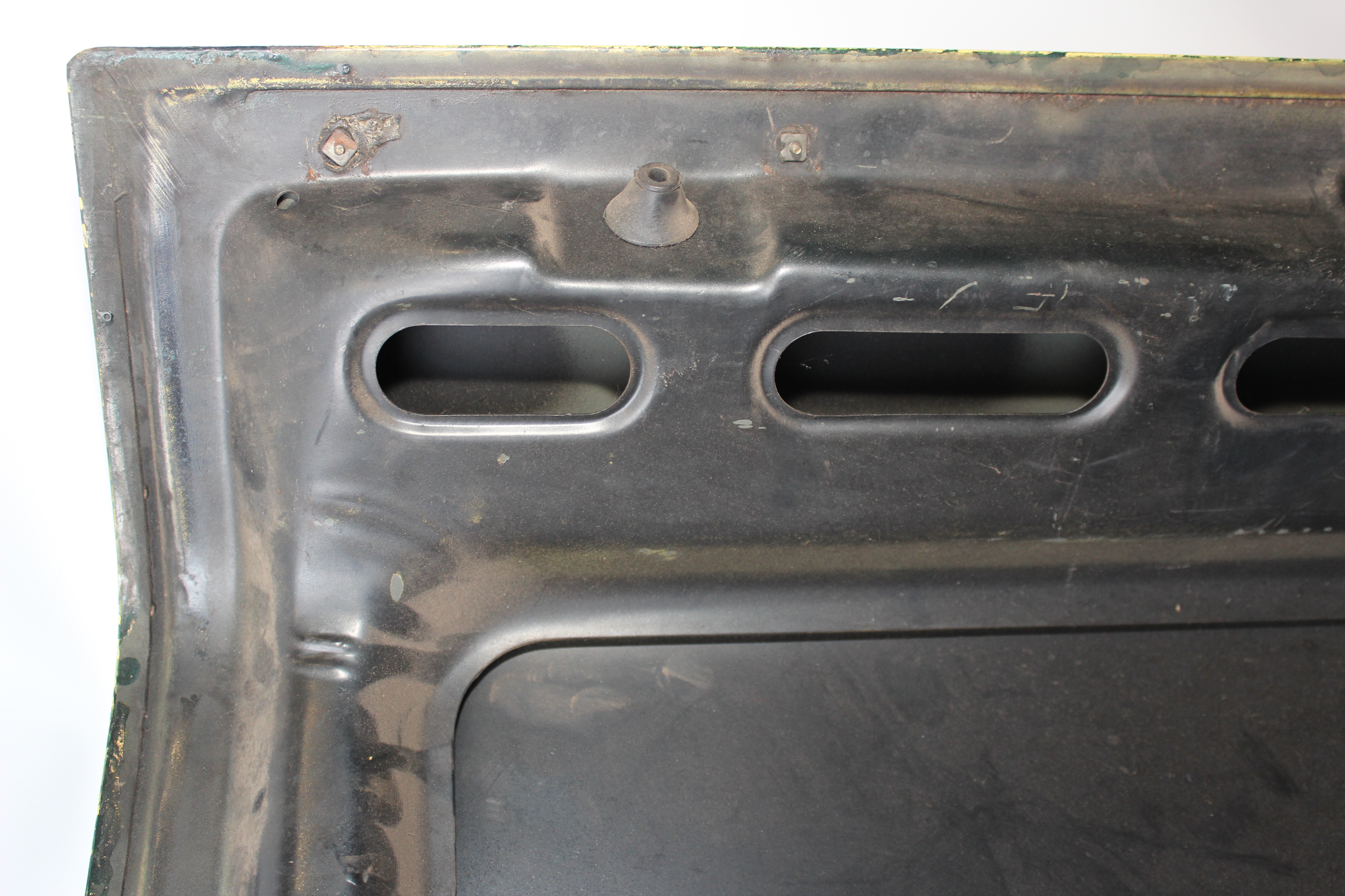 Heckdeckel Mercedes-Benz W114 W115 /8 Strich acht A1157500675 2.Serie gebraucht grünmetallic