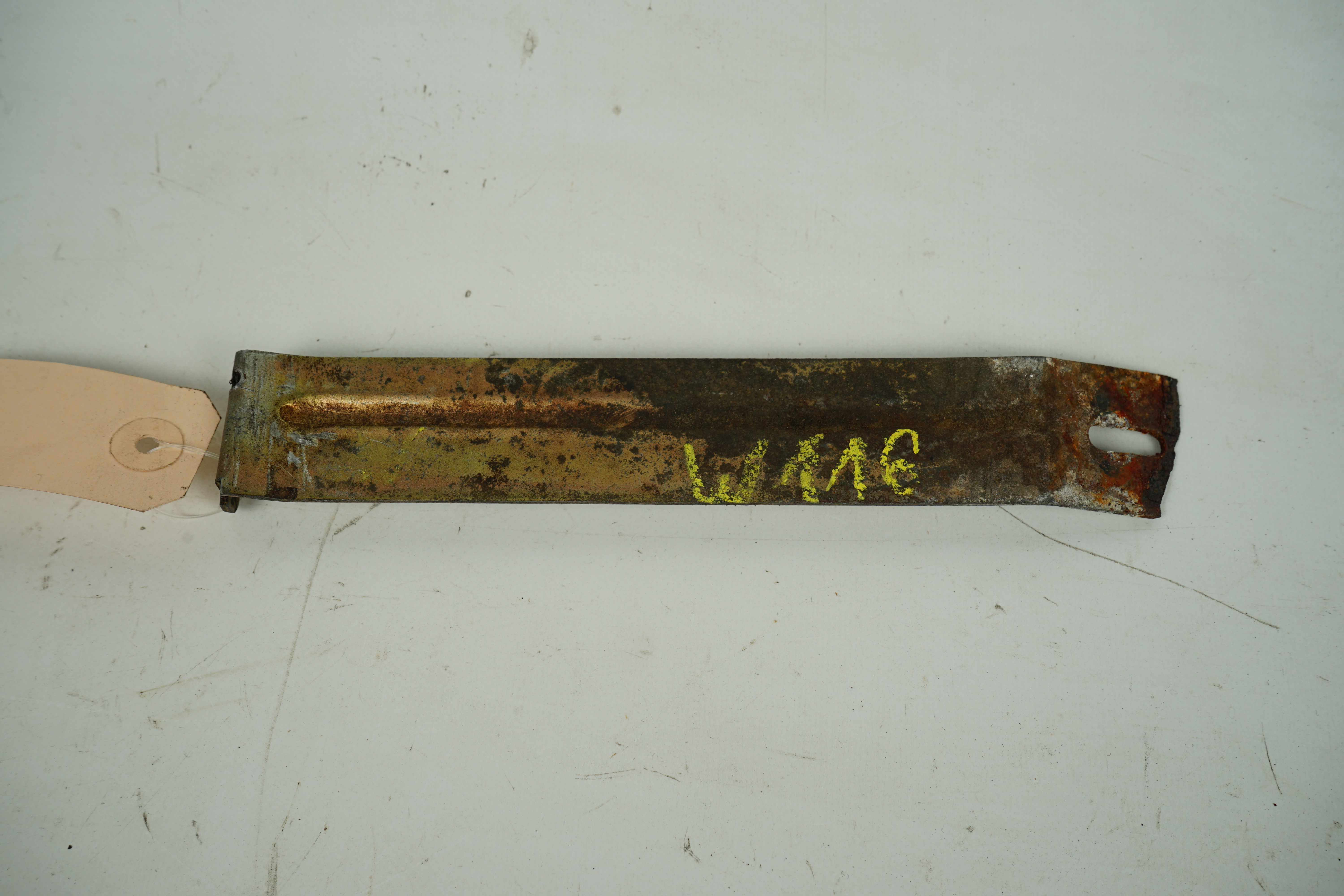 Halter Antenne Mercedes-Benz C123 S123 W123 Hirschmann Stabantenne A1238204714