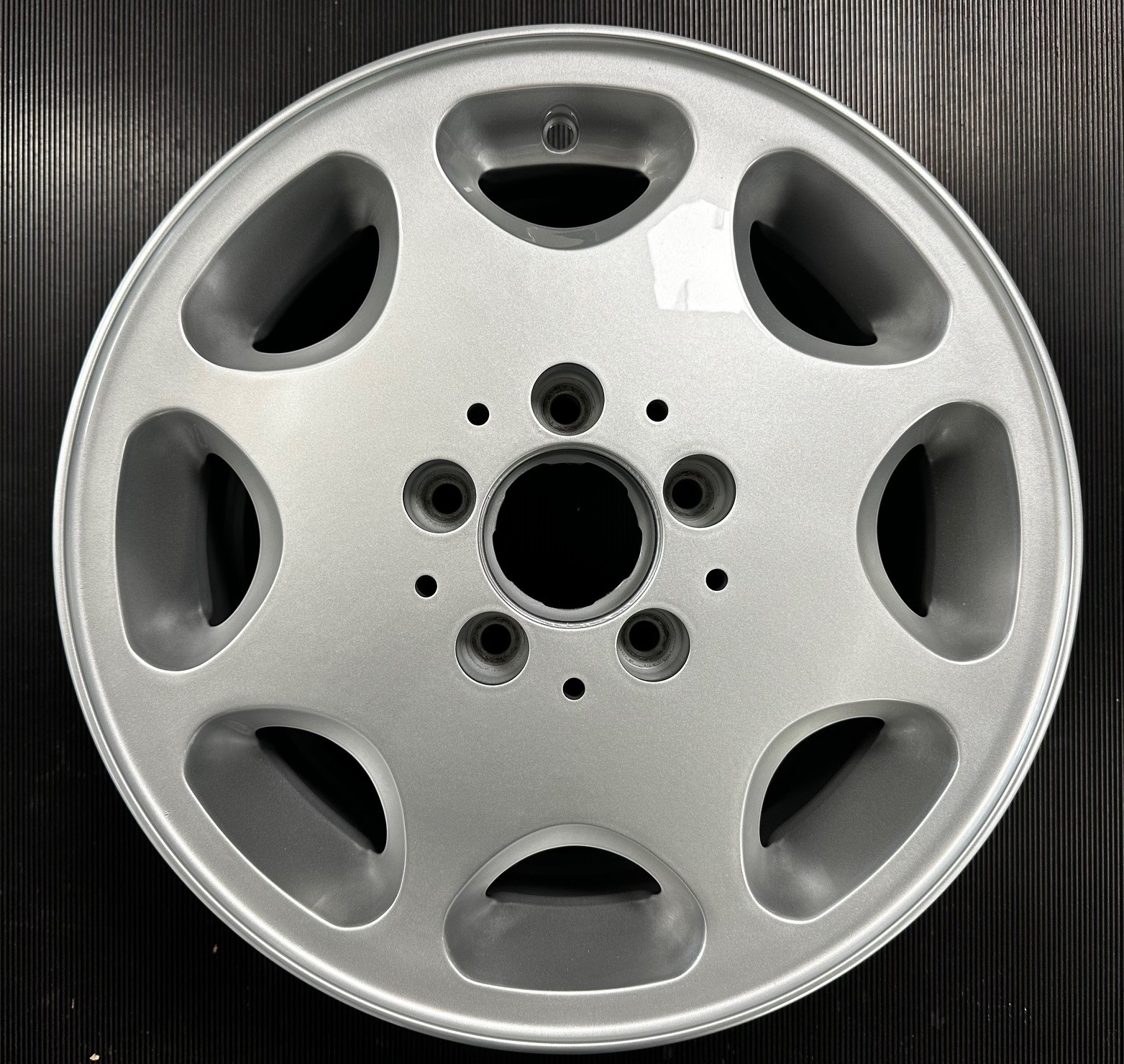 Scheibenrad 7Jx15 ET41 LK 5x112 Mercedes-Benz W124 W201 W202 W203 W210 R170 LK 5x112 8-Loch Alufelge im 8-Loch Design Achtlochfelge Leichtmetallfelge Aluminium A1244011302 B66470015