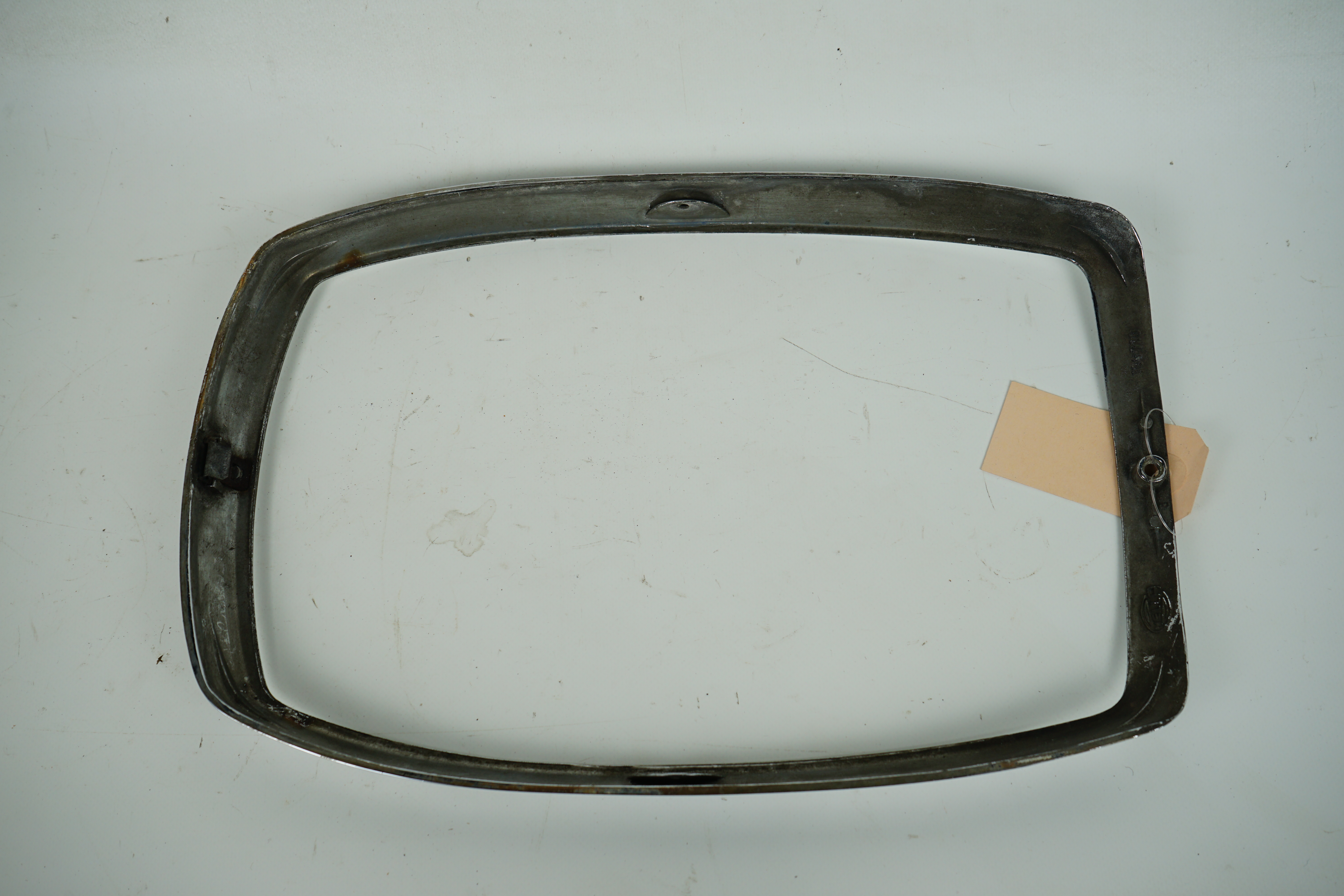 Zierring Mercedes-Benz W114 W115 /8 Strich acht Coupé Limousine Chromring Deckelring Hauptscheinwerfer links rechts A1158261379 A1158260089 