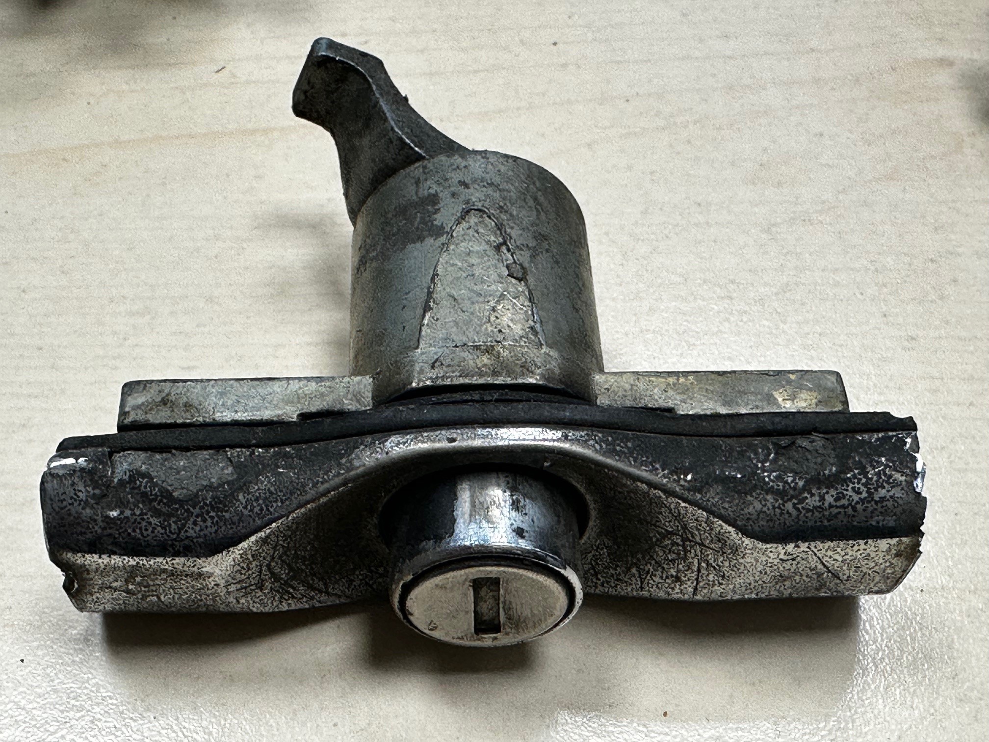 Schließanlage Diesel komplett Mercedes-Benz W114 W115 /8 Strich Acht Limousine Schließung A1157600159 A1157600259 A0007600406 A1157600559 A1157600659 A1154622530 A1157500085