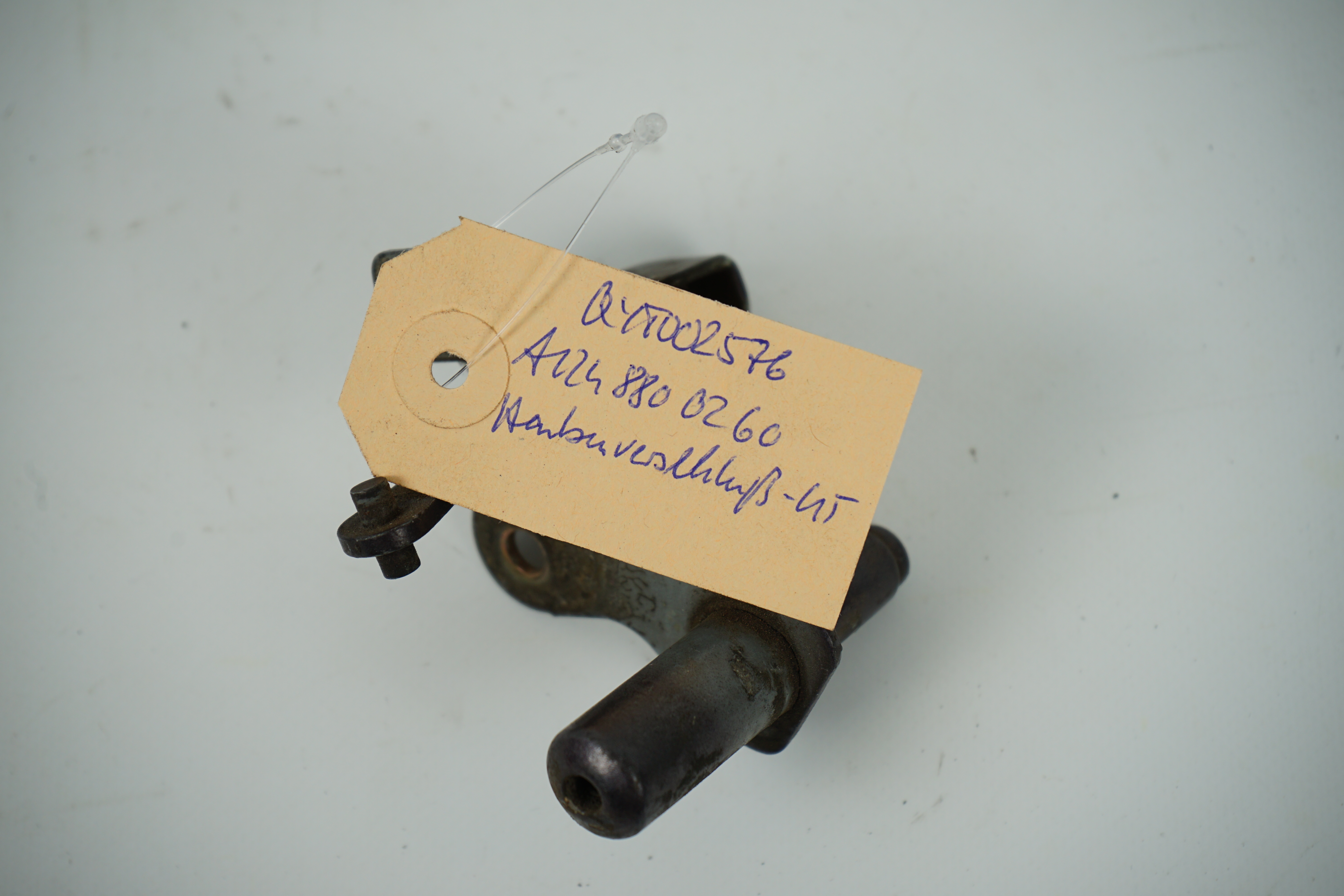 Haubenverschluss Mercedes-Benz W124 Verschluss Motorhaubenschloss Haubenverrieglung Unterteil Mitte A1248800260