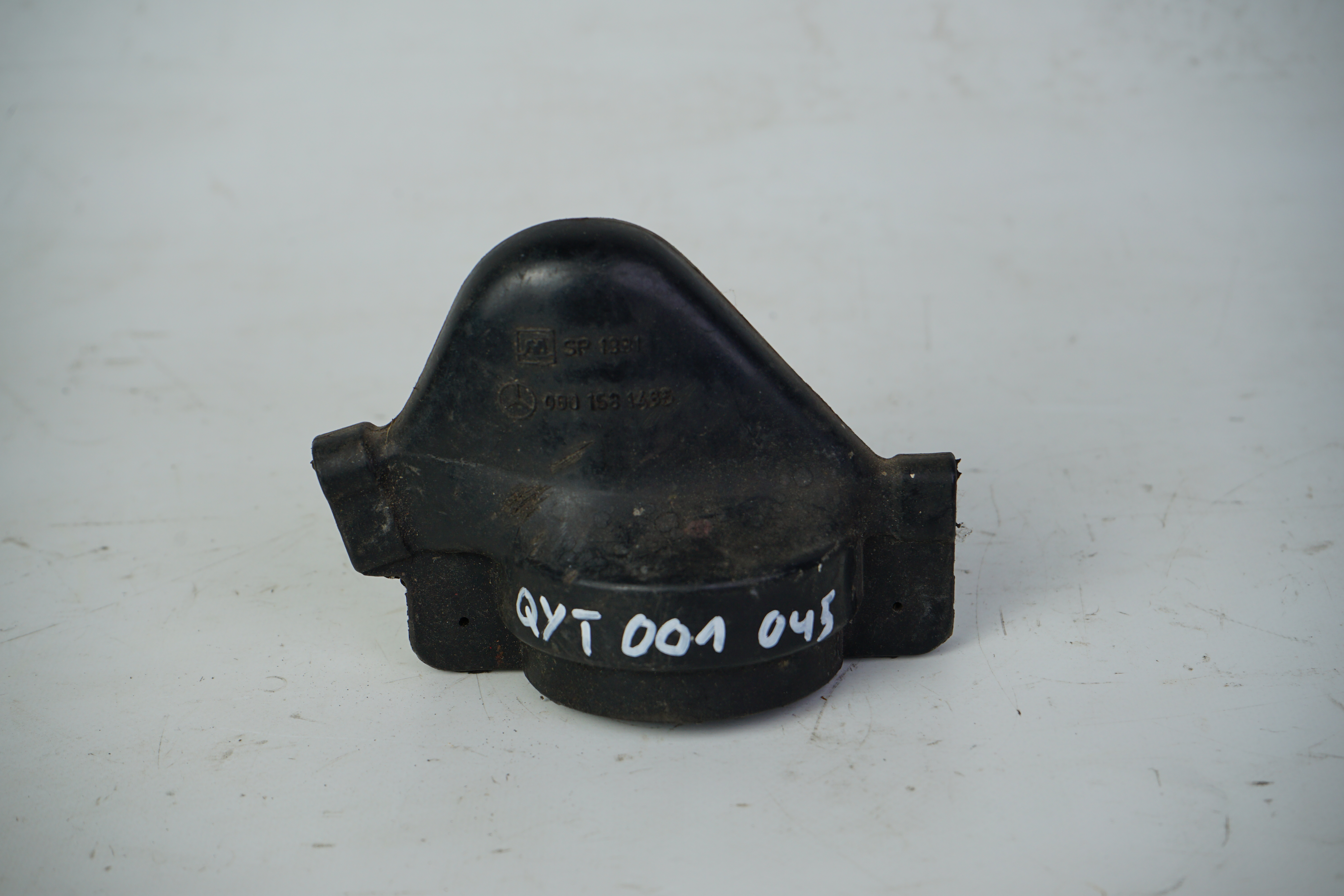 Schutzhaube Zündverteiler W114 W115 W116 W123 W126 Schutzkappe Staubschutz A0001581285 A0001581485