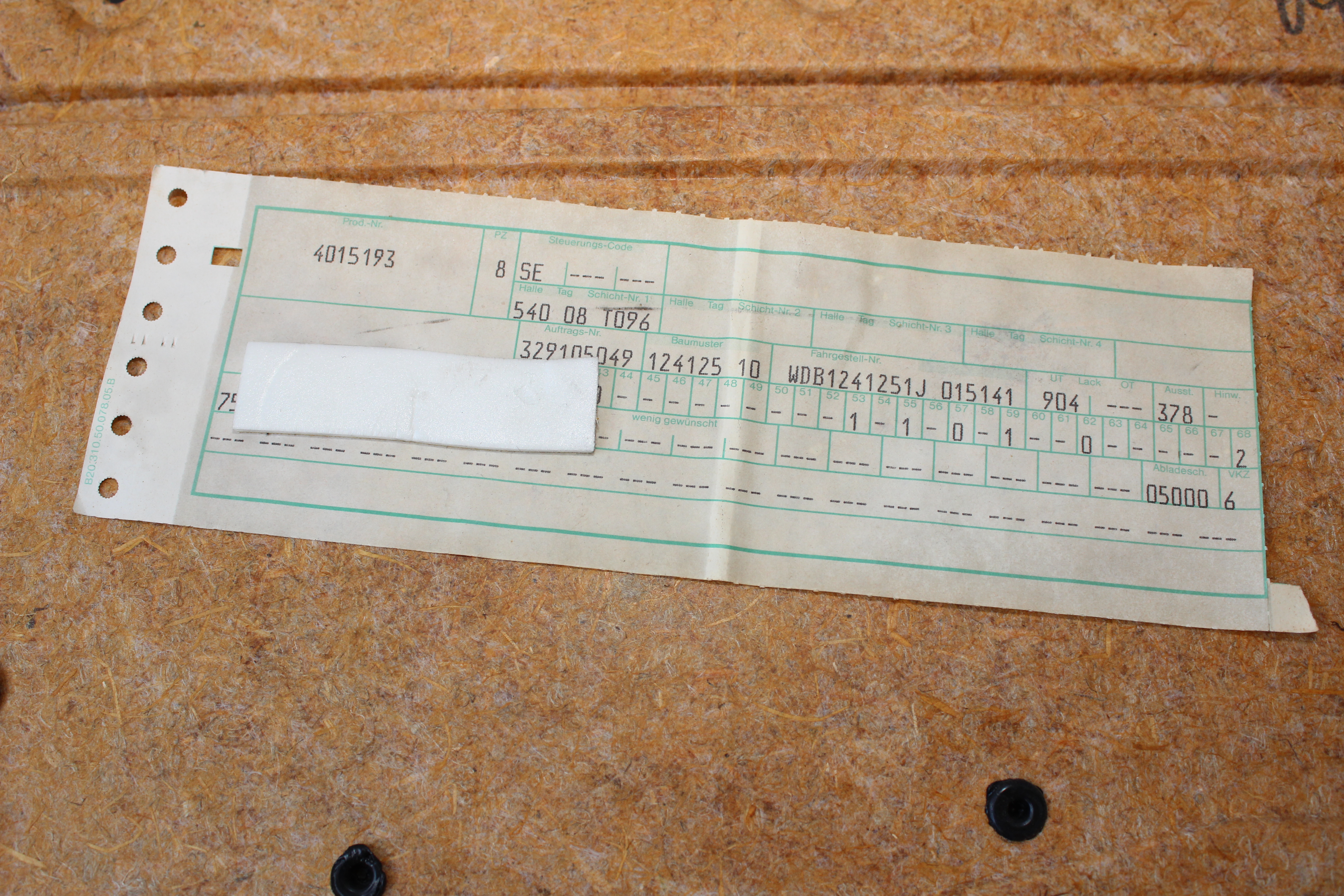 Türverkleidung Stoff Karo grau Fahrertür links Mercedes-Benz S124 W124 Tür vorn links A1247205770 7228 A1247205770 7C28 A1247205770 7C87