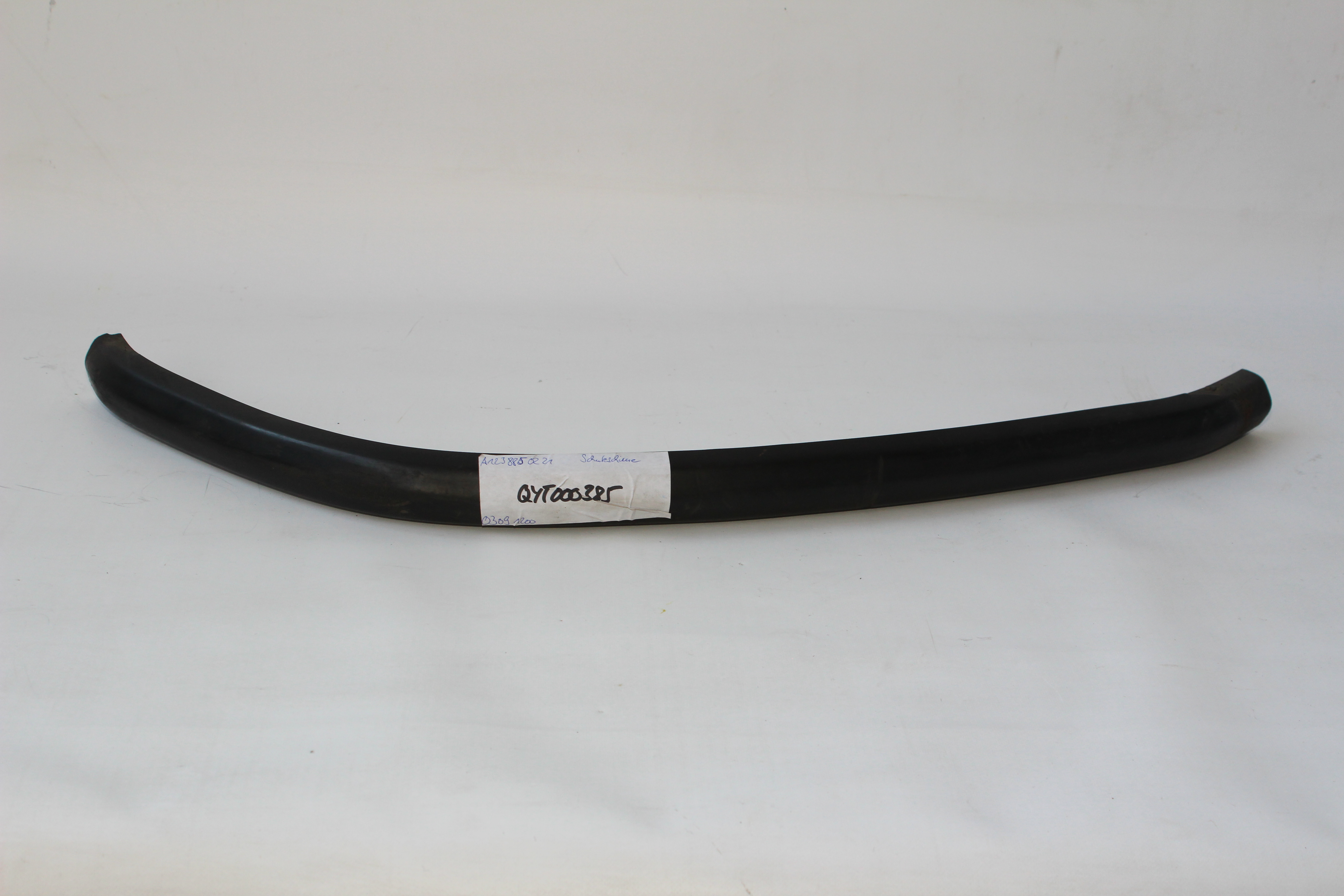 Schutzschiene S123 W123 Schutzschiene Stoßfänger A1238850221