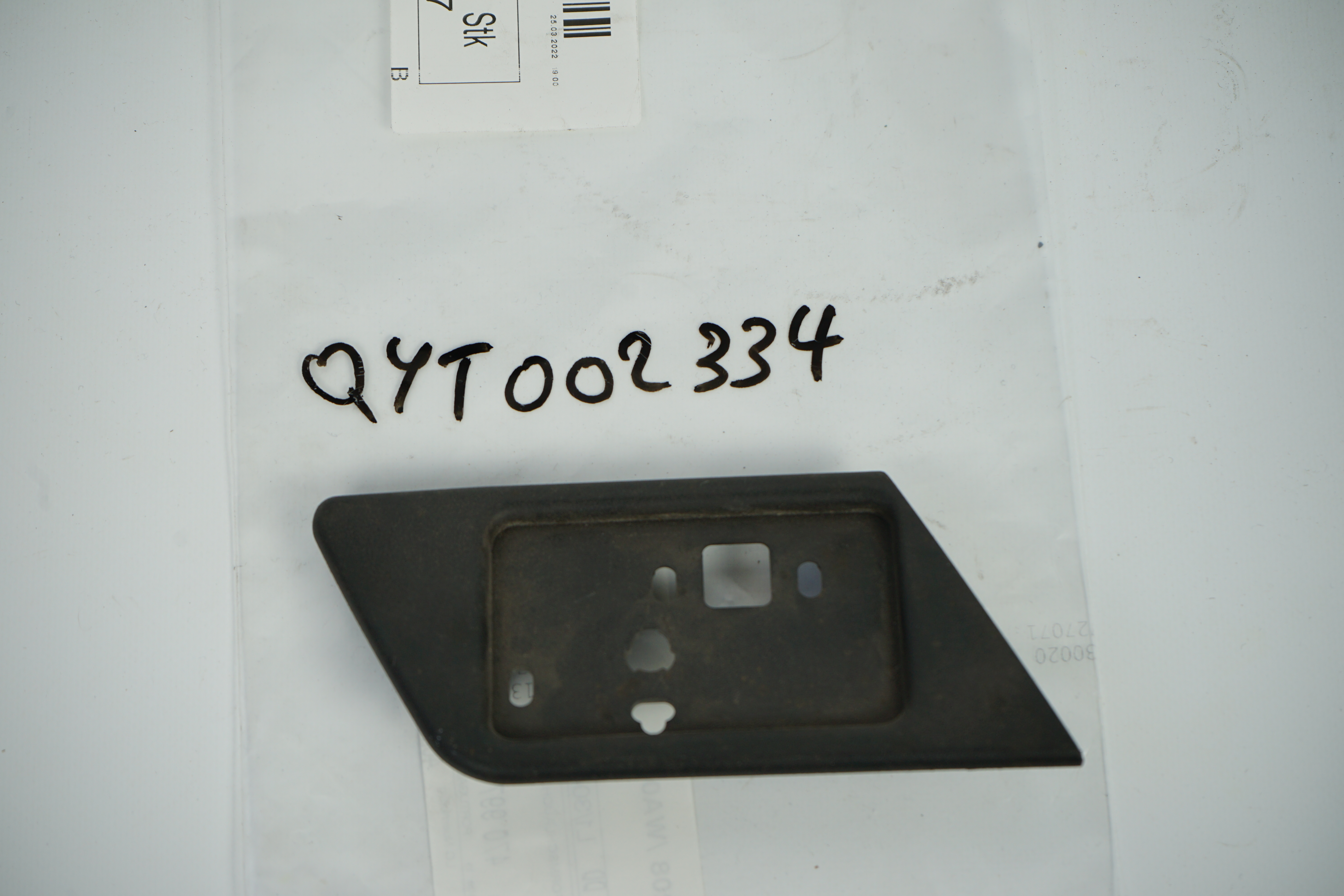 Abdeckung Sitzverstellung rechts OHNE Memory Mercedes-Benz A124 C124 S124 W124 E-Klasse Abdeckung bei Beifahrerseite elektrisch verstellbar rechts A1247662691