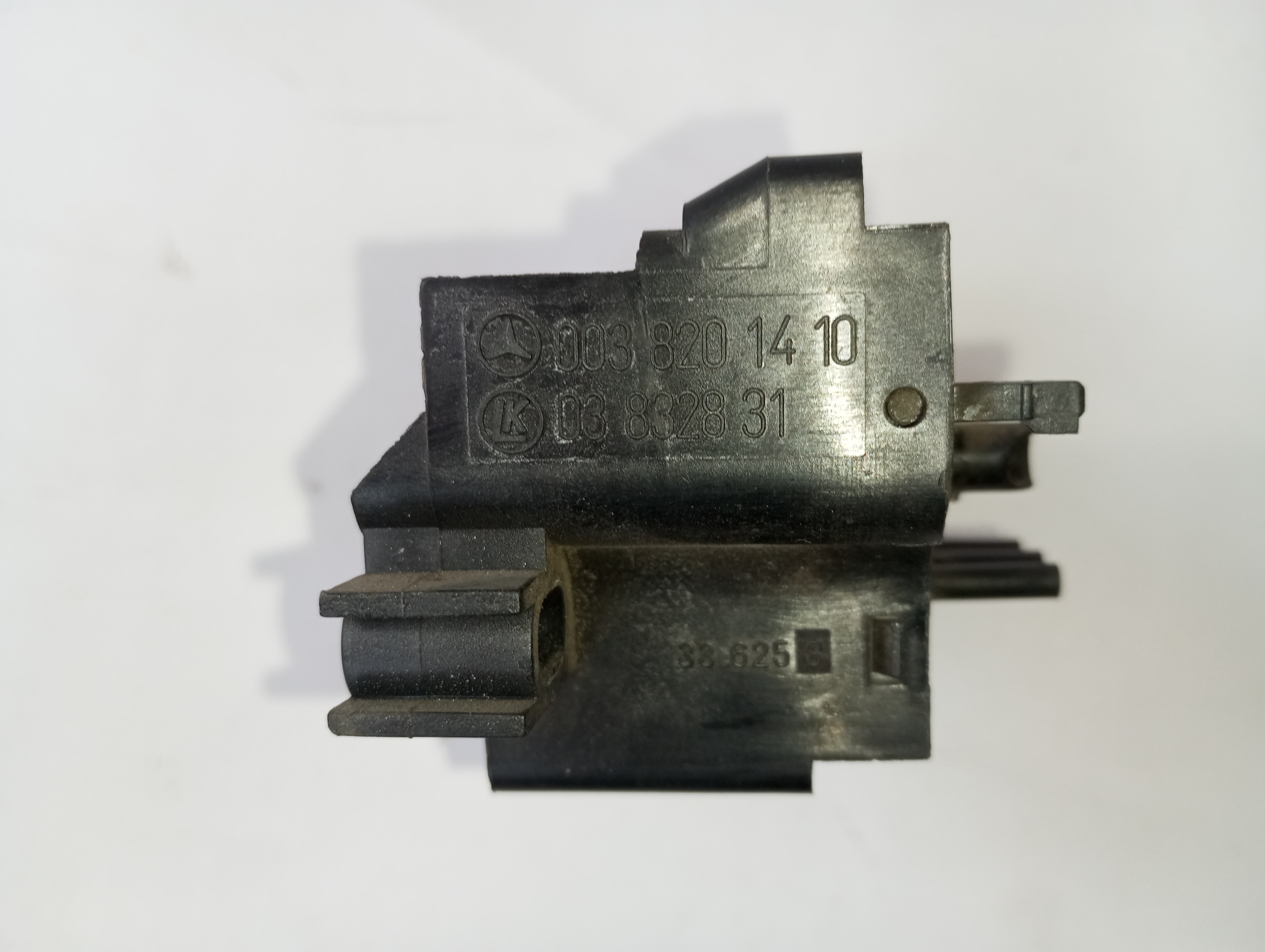 Schalter Sitzverstellung links OHNE Memory Mercedes-Benz C126 SEC W126 S SE SEL S-Klasse Limousine elektrische Sitzverstellung fahrerseitig  A0028206110 A1268202710 A1268202910 A0038201410