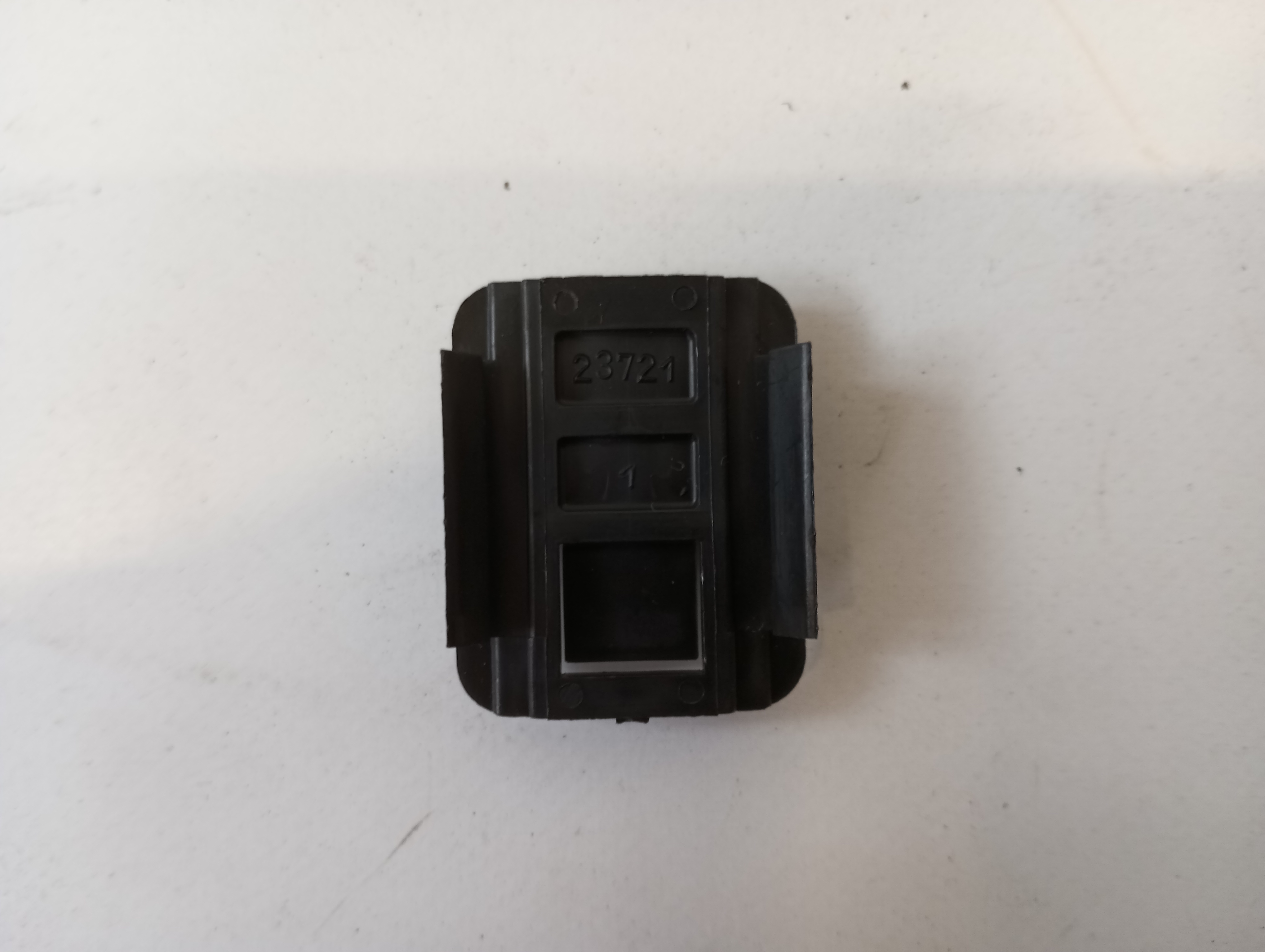 Gehäuseoberteil Mercedes-Benz Steckergehäuse Deckel A0095453328 A0095453028 zu Kontaktträger A0065458028 A1235450628 A0065457828 A0115455028